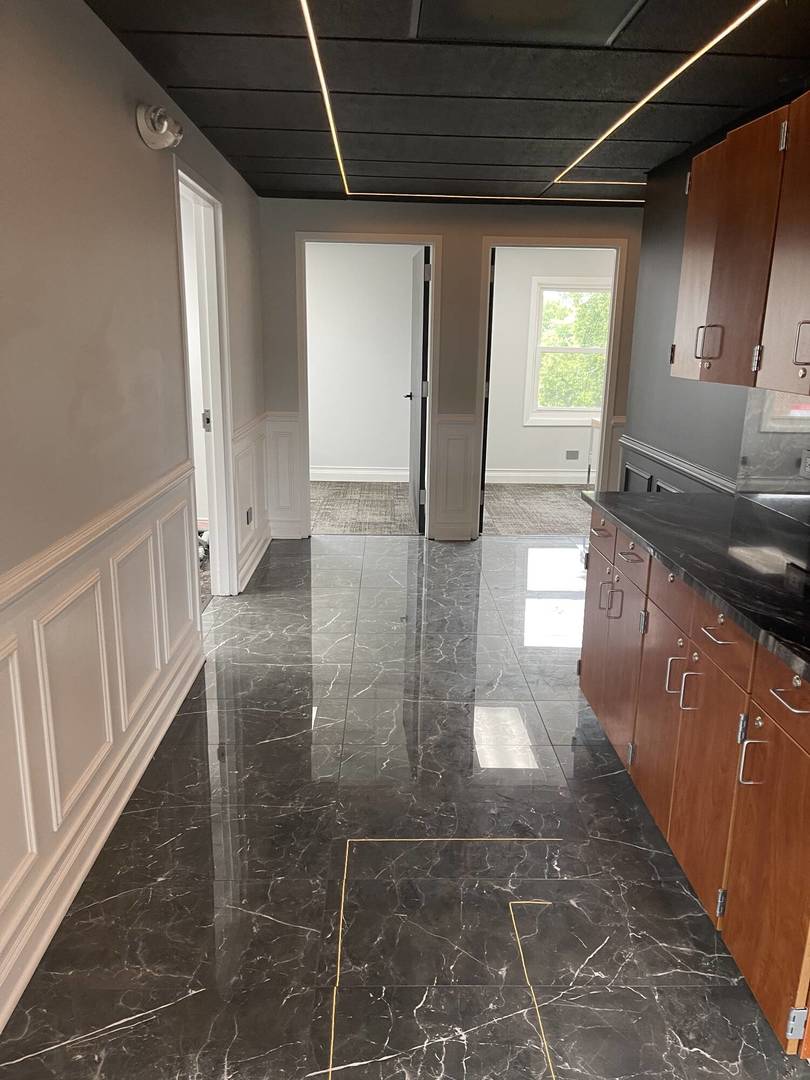 1 American Way Property Photo 27