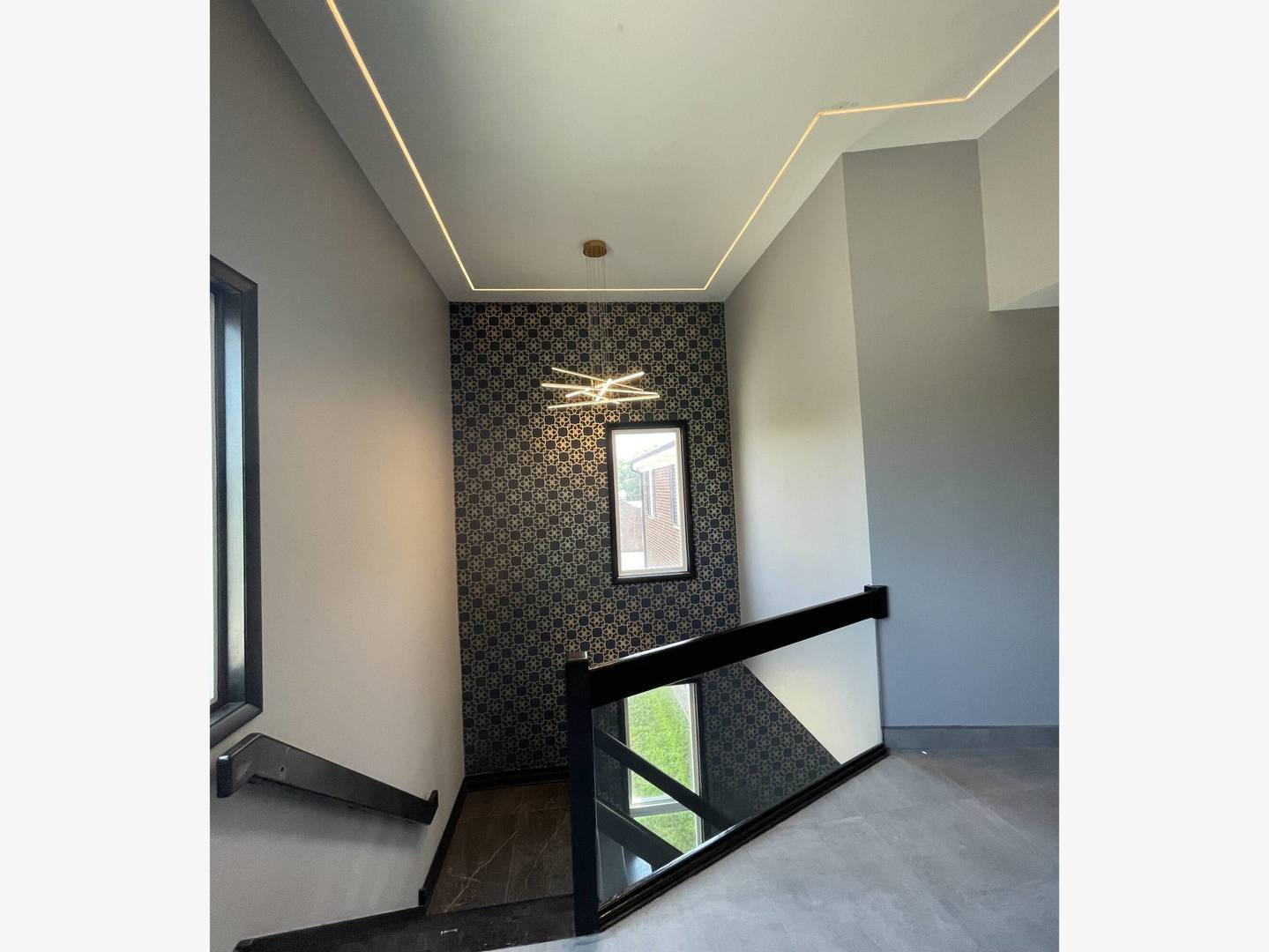 1 American Way Property Photo 38