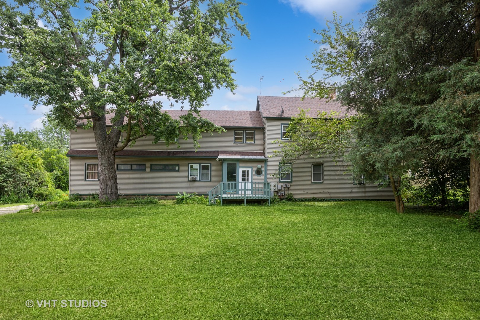 40523 N Il Route 83 Property Photo 1