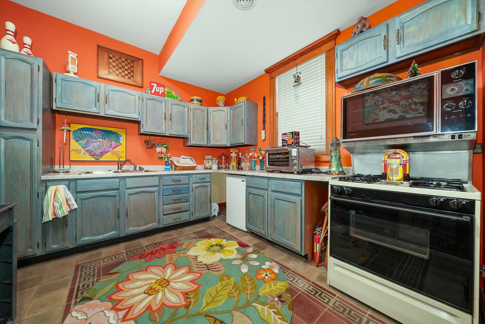 890 Lake Avenue Property Photo 46