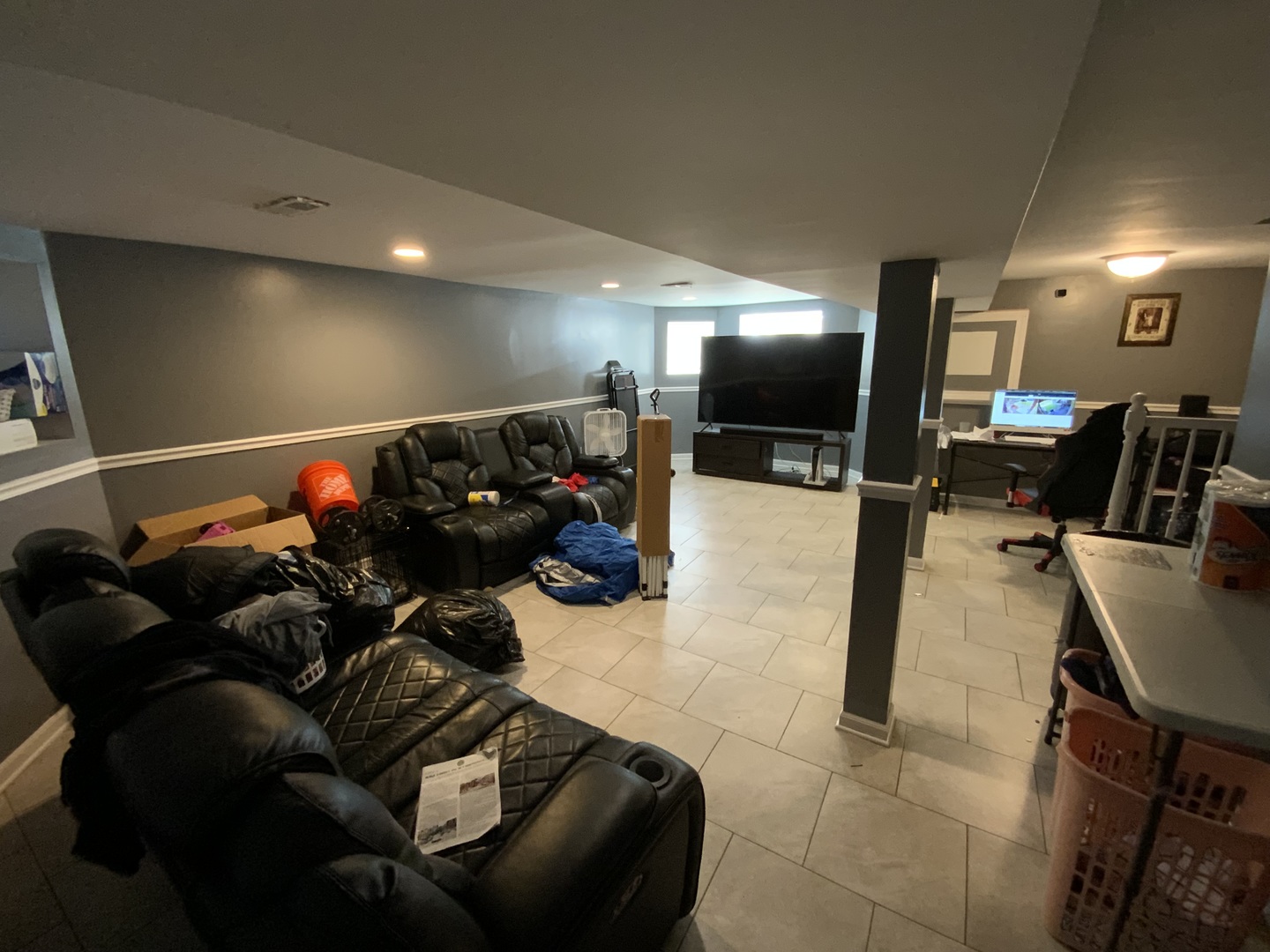 6639 S Rhodes Avenue Property Photo 11