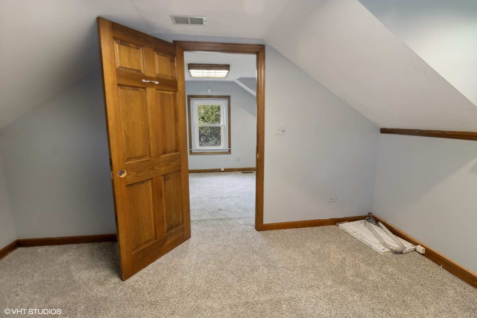 438 N Hough Street Property Photo 32