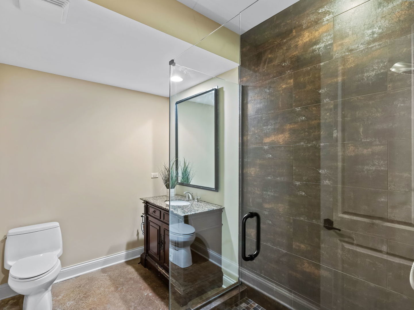 2036 Sunset Ridge Road Property Photo 22