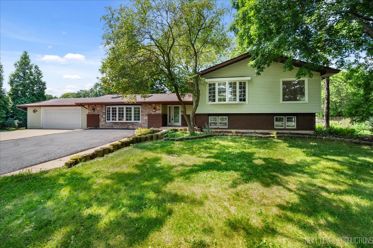 4n636 Klein Road Property Photo 1