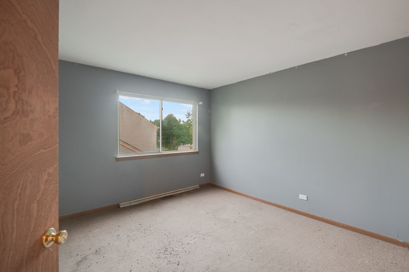 42 W Dahlia Lane Property Photo 2