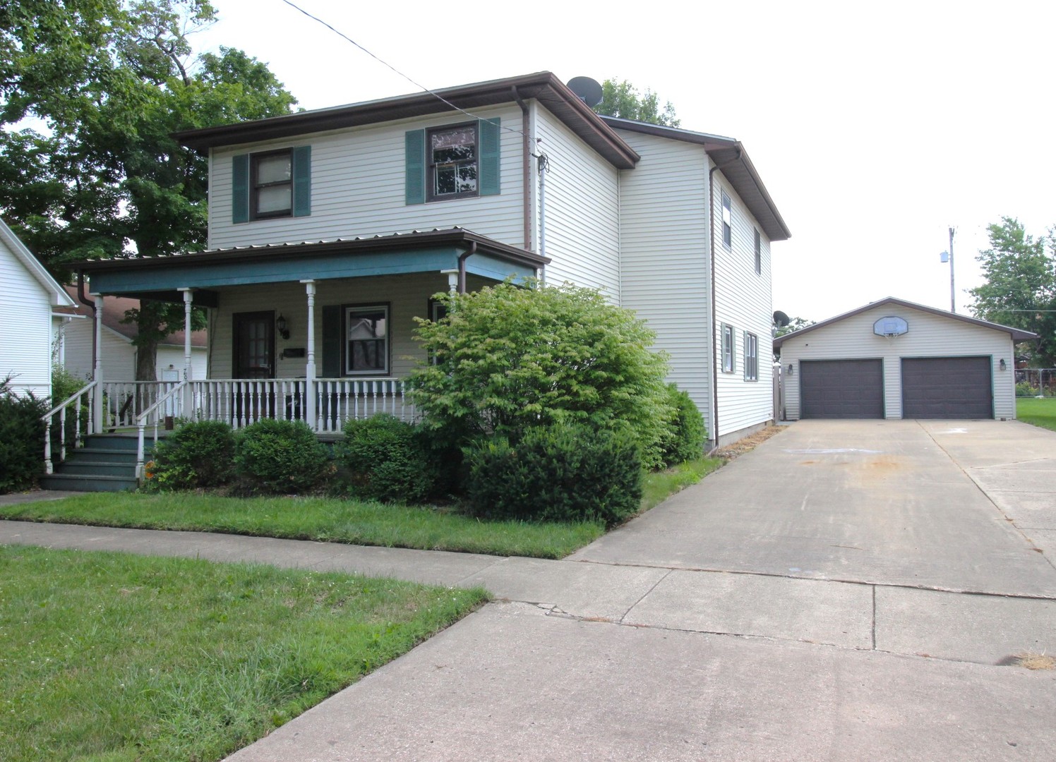 78 E 1st Street Property Photo