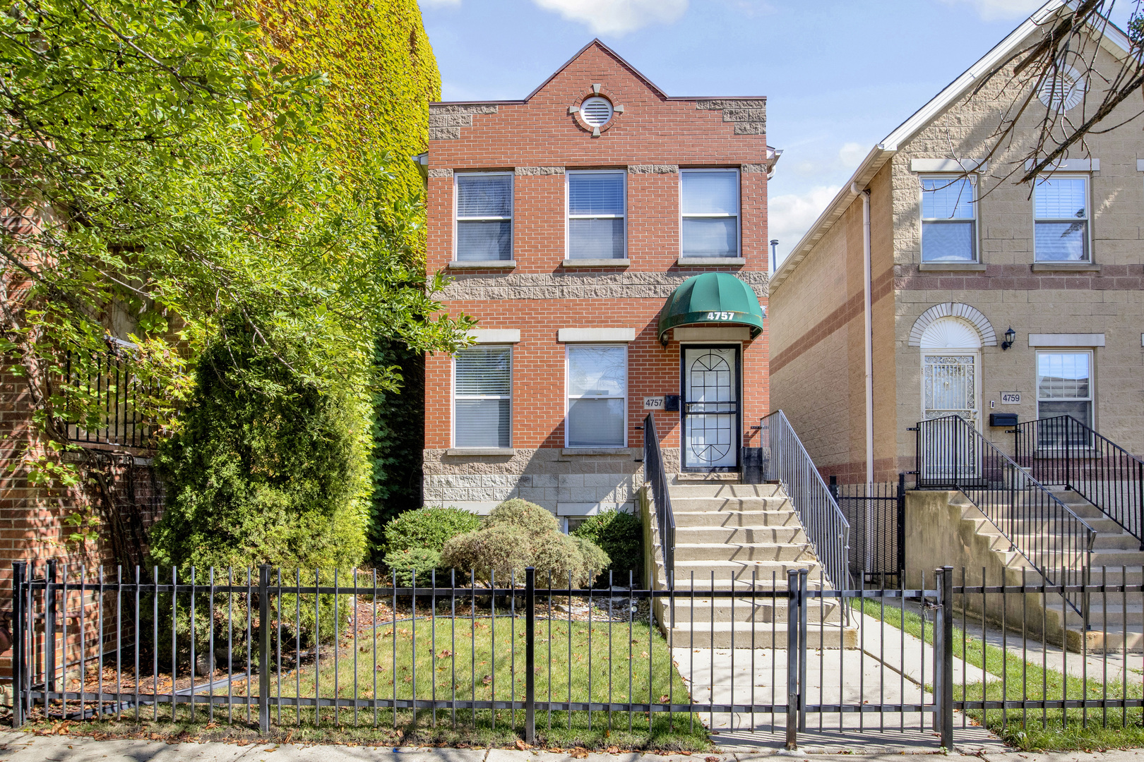 4757 S Langley Avenue Property Photo 1