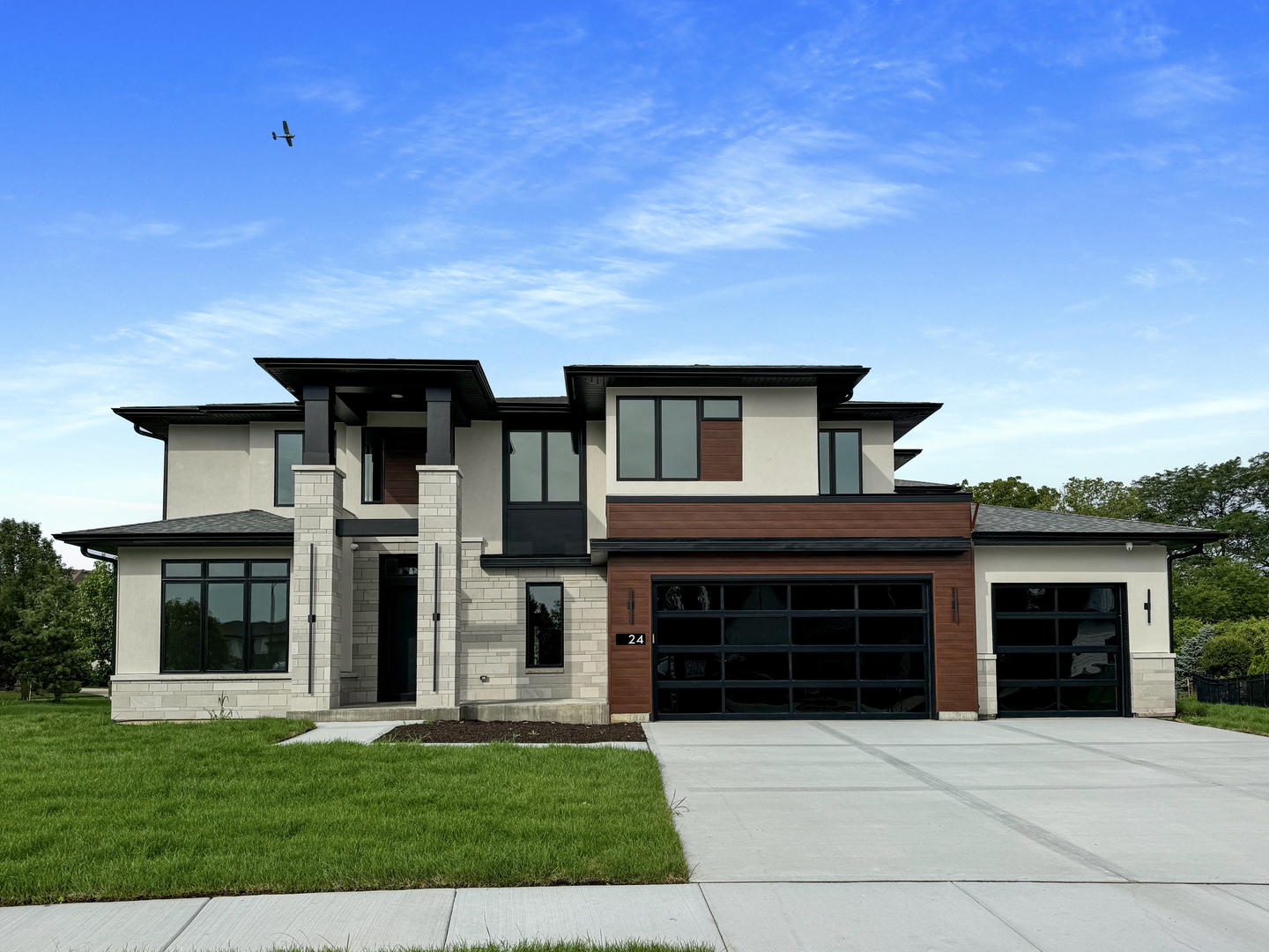 15w601 89th Place Property Photo 1