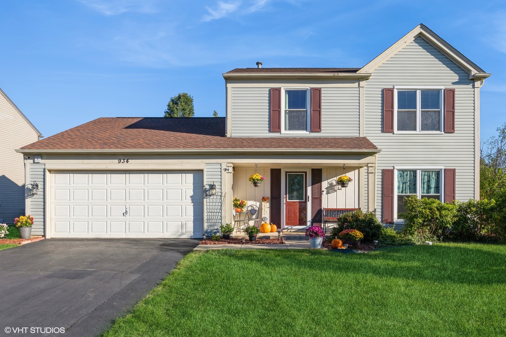 934 Annandale Drive Property Photo 1