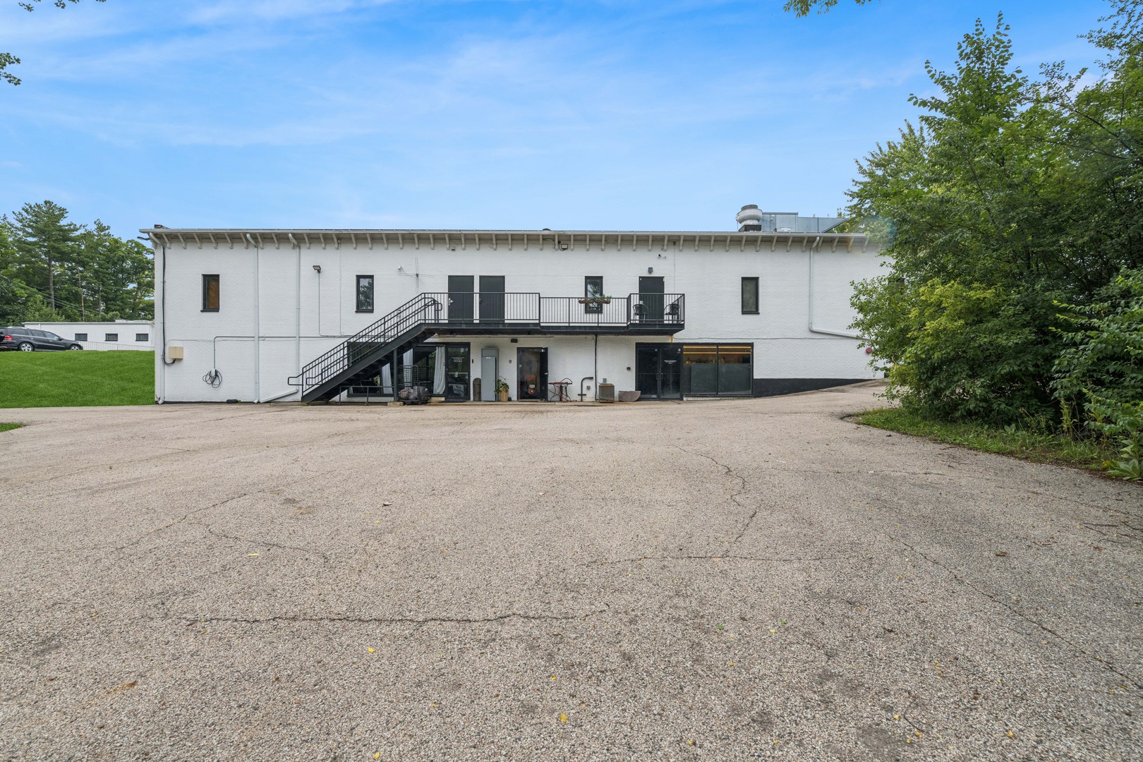 28662 W Northwest Highway Property Photo 6