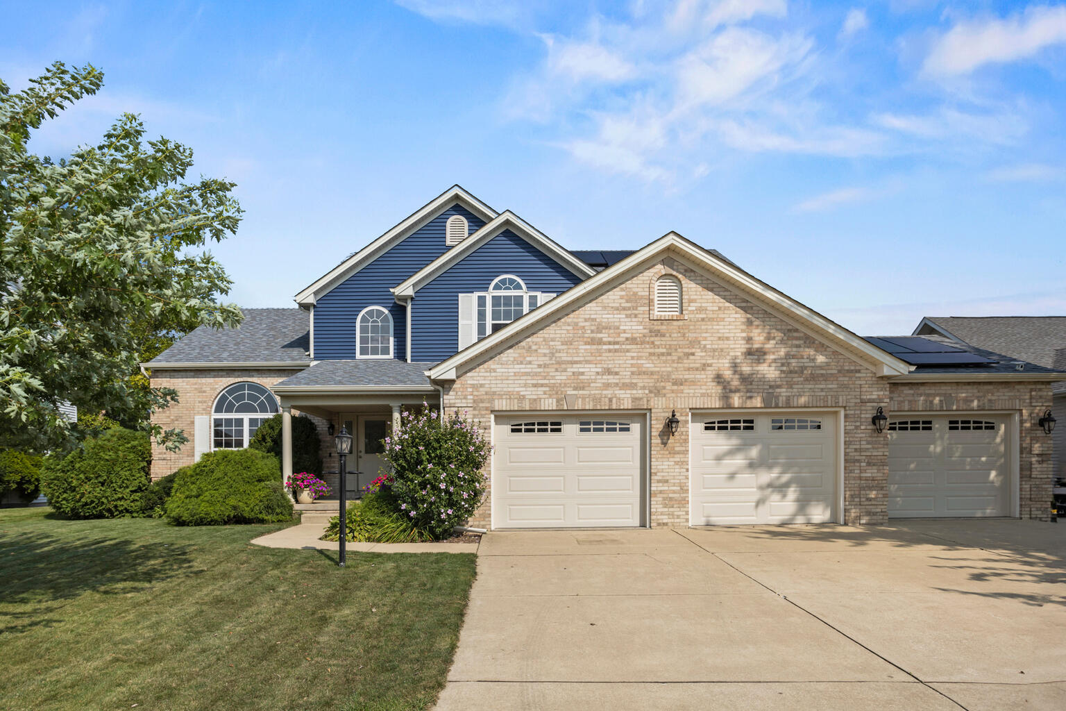 2930 E Stone Creek Boulevard Property Photo 1