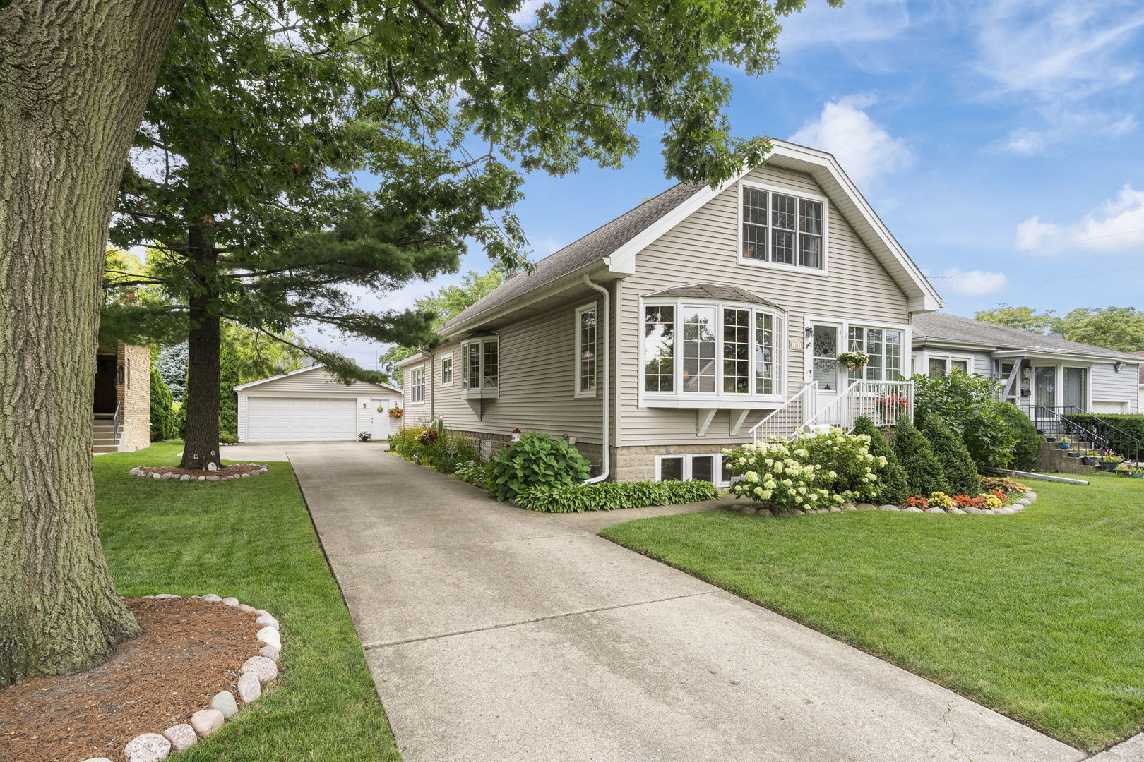 1313 Van Buren Avenue Property Photo 1