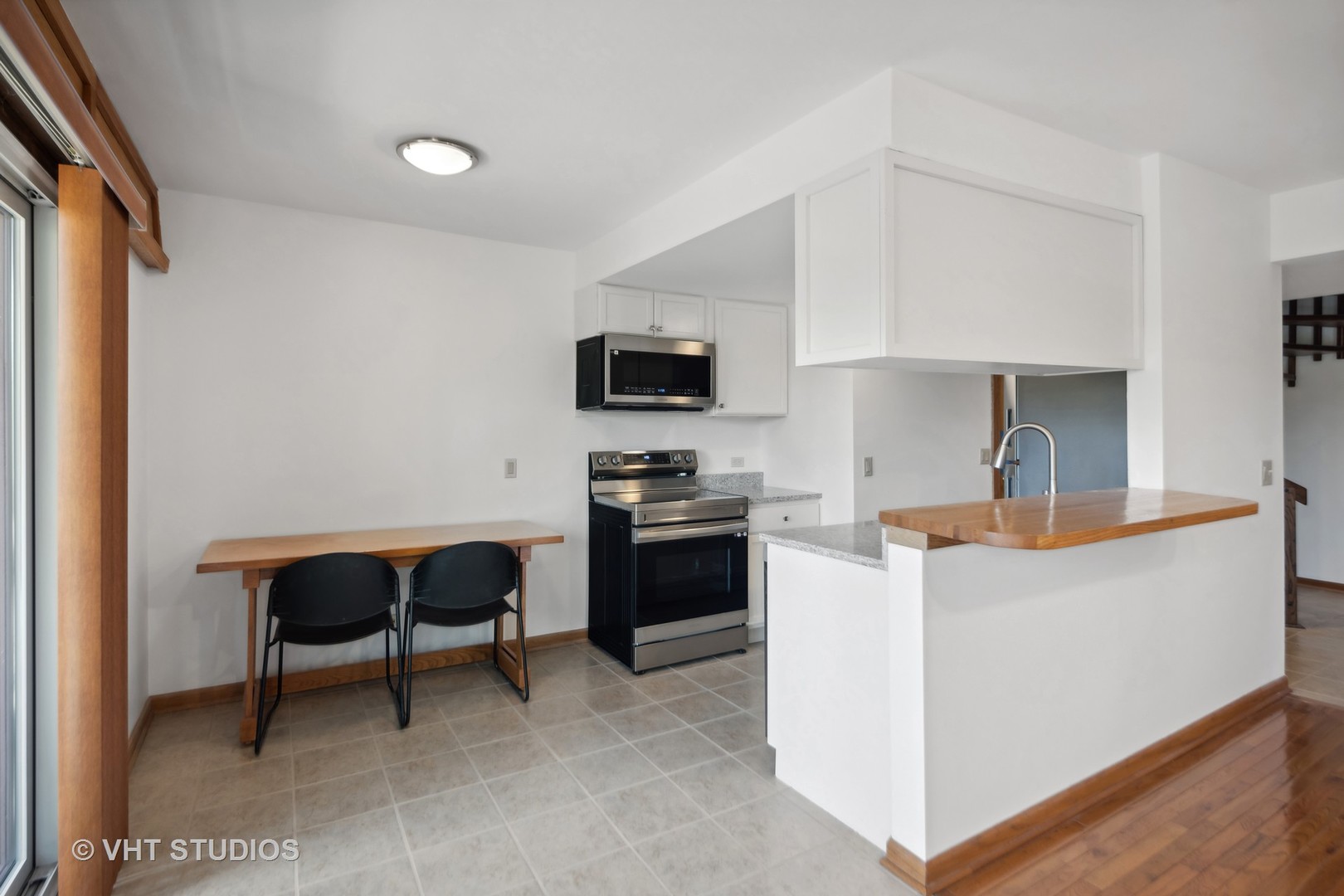 1615 Maple Avenue 1l-2l Property Photo 3