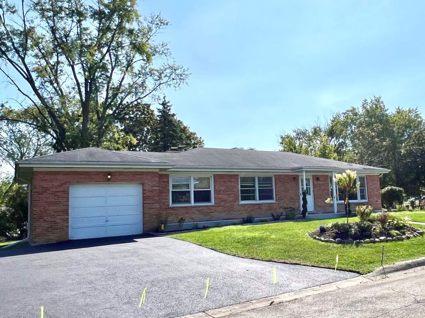 1725 Happ Road Property Photo 1