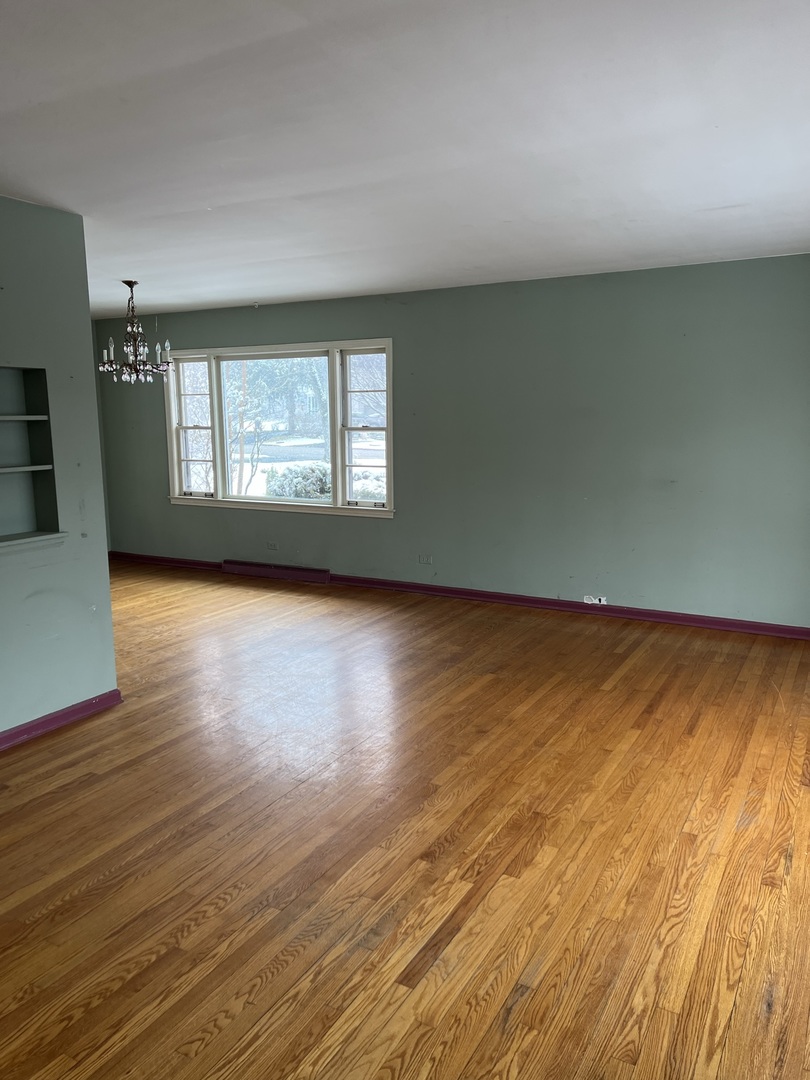 1725 Happ Road Property Photo 4