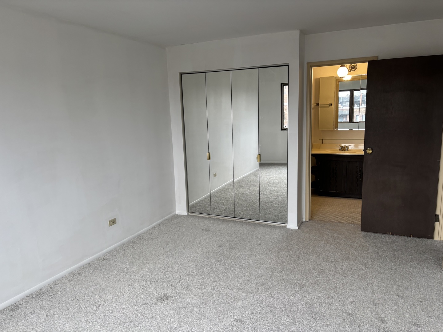 9331 Landings Lane 607 Property Photo 21