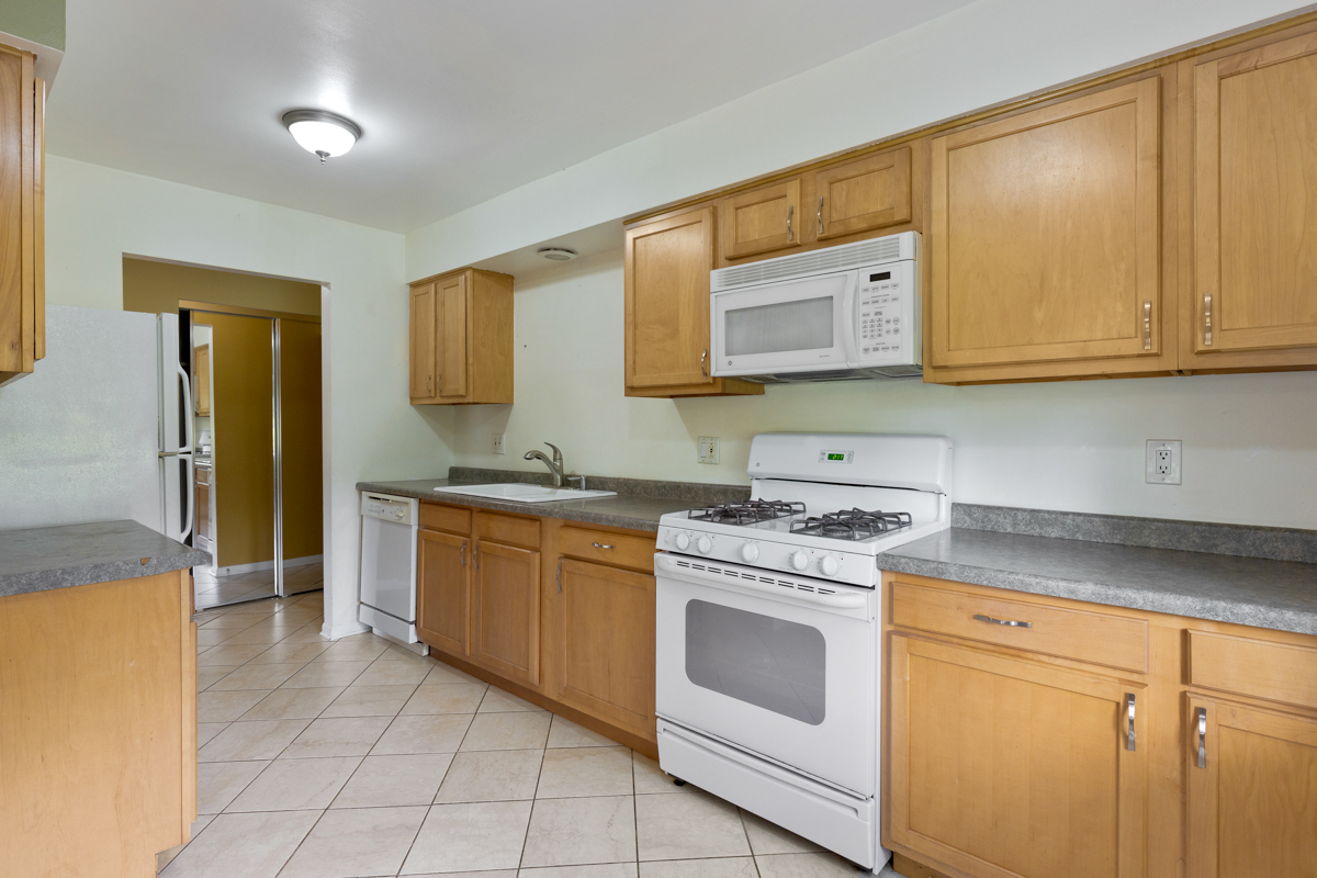 235 N Mill Road 115b Property Photo 9
