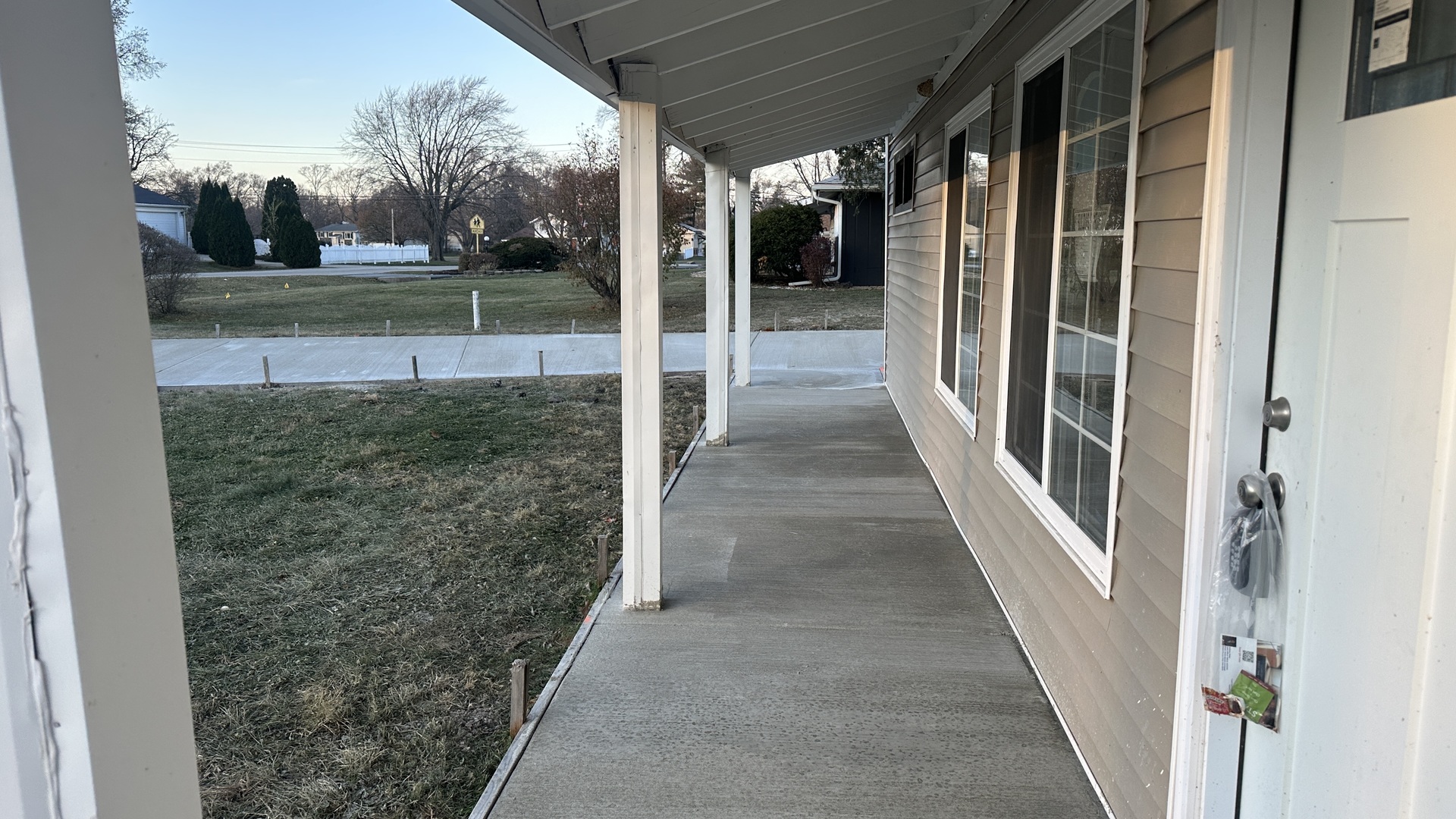 17925 John Avenue Property Photo 2