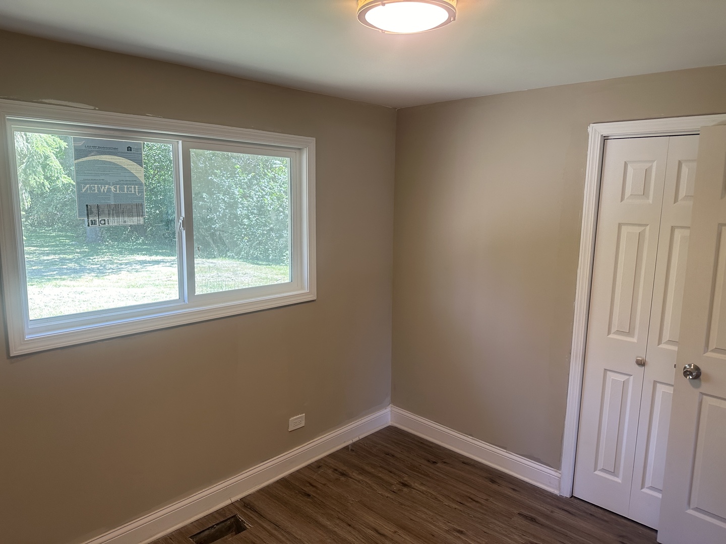 17925 John Avenue Property Photo 11