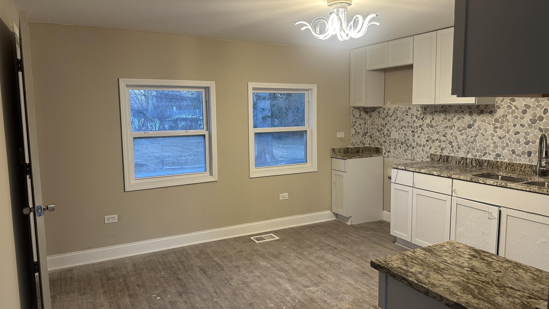 17925 John Avenue Property Photo 17