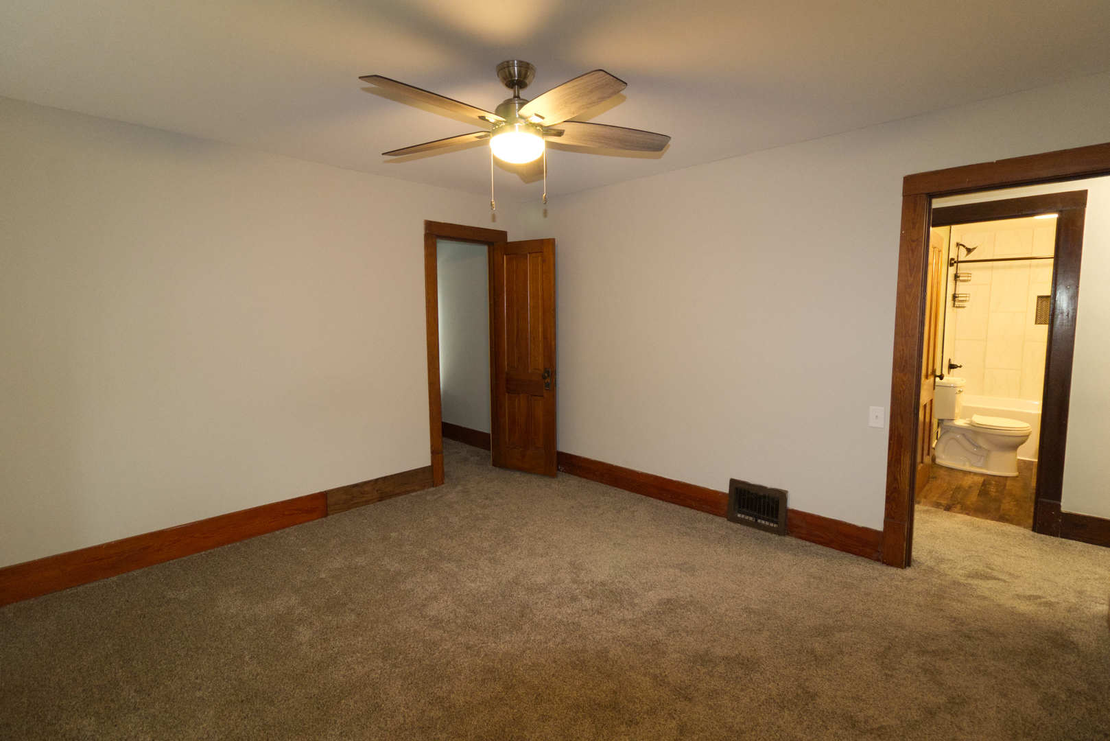 105 Prospect Street Property Photo 23