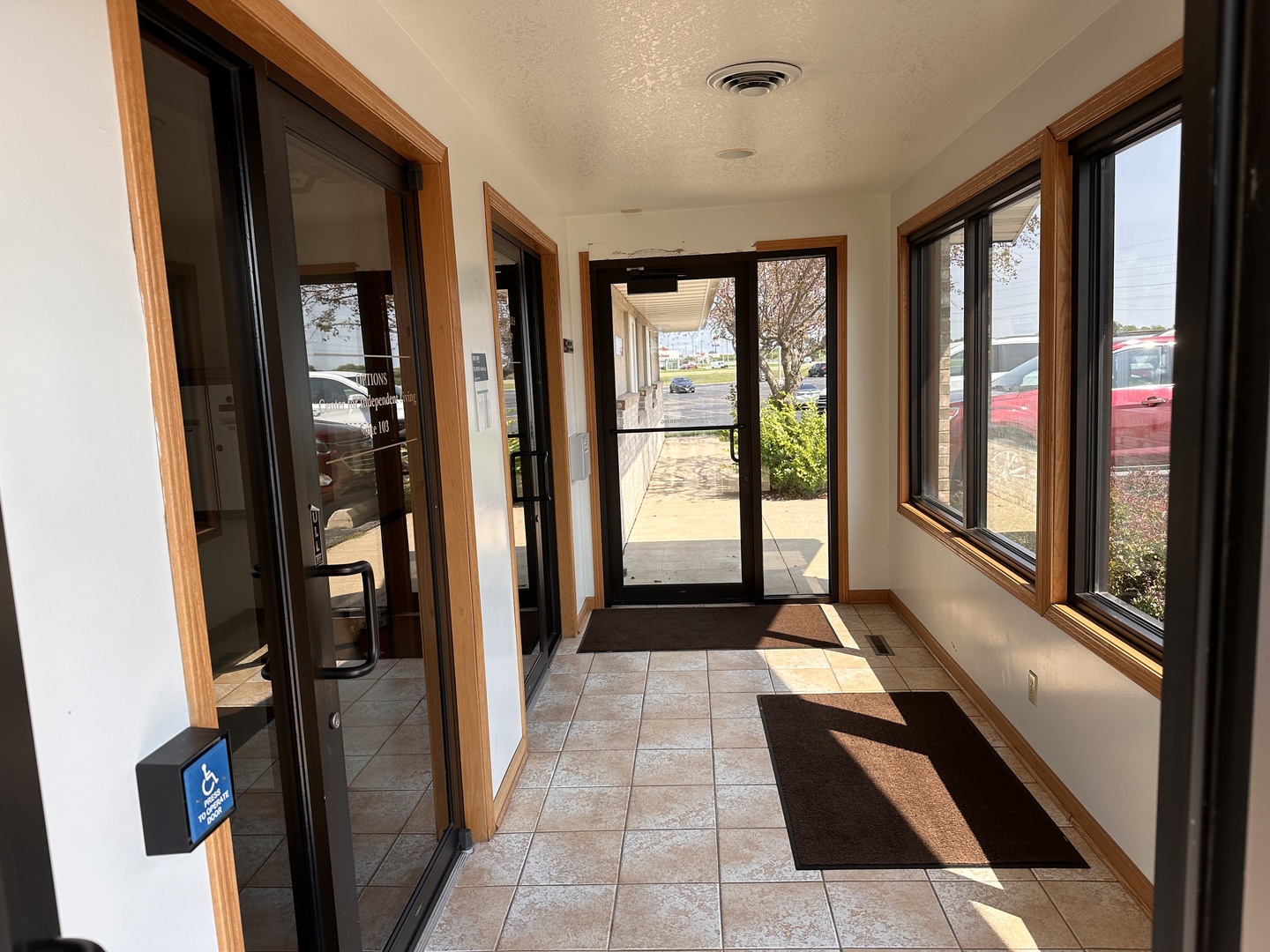 130 Laird Lane Property Photo 3
