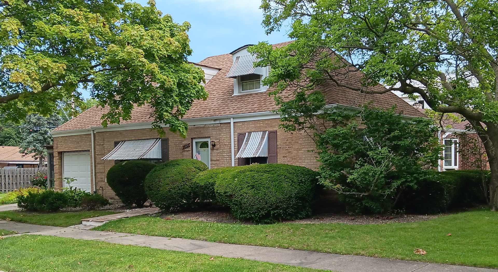 7101 Lavergne Avenue Property Photo 1