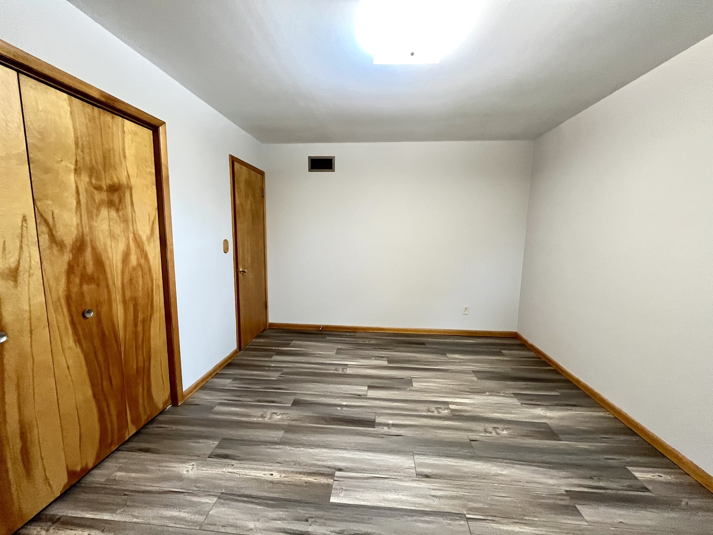 227 S 6th Street Property Photo 10