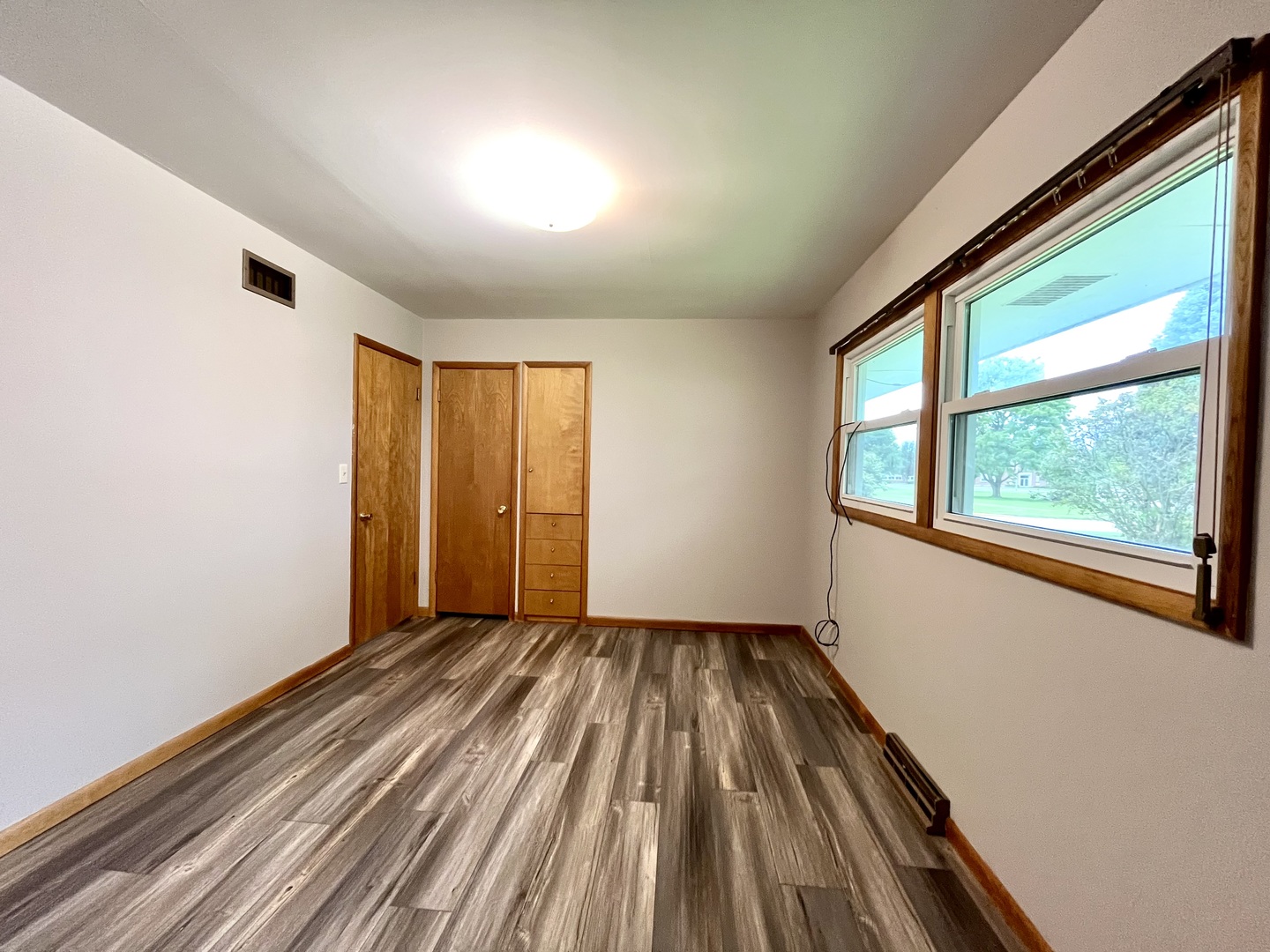 227 S 6th Street Property Photo 11
