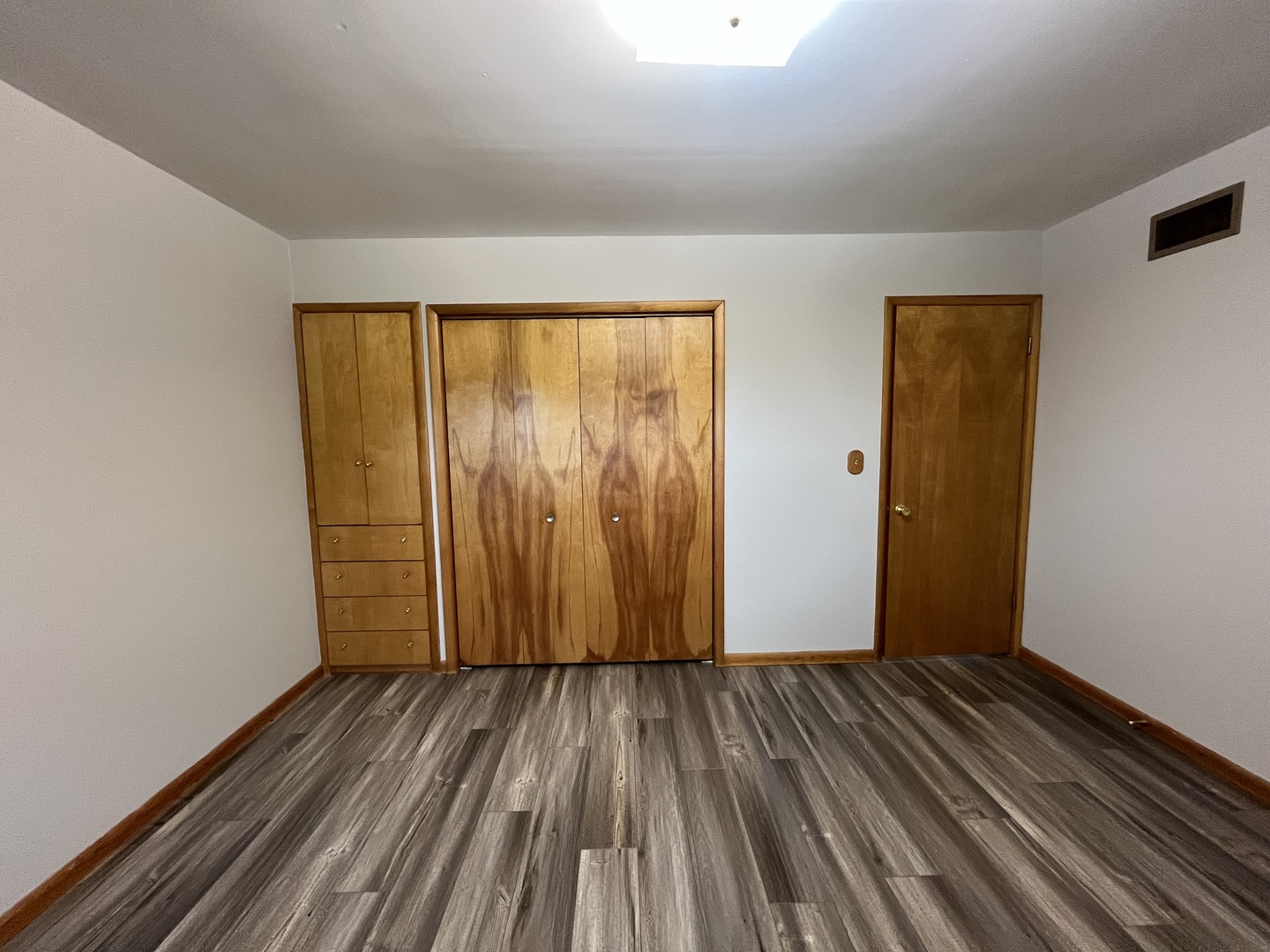 227 S 6th Street Property Photo 12