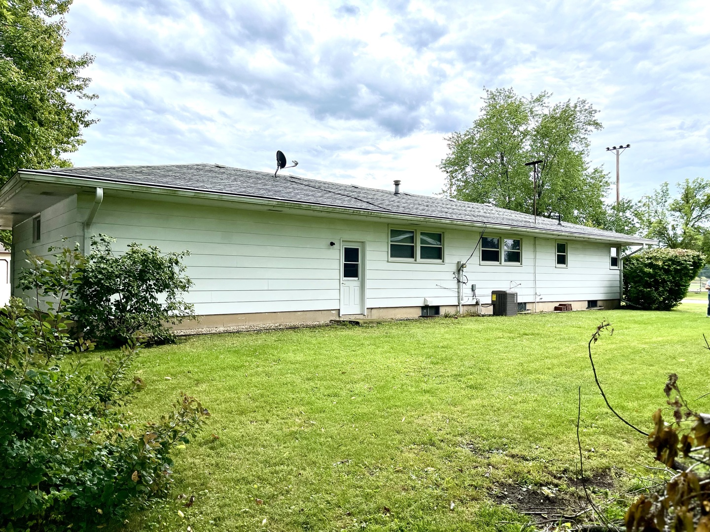 227 S 6th Street Property Photo 14