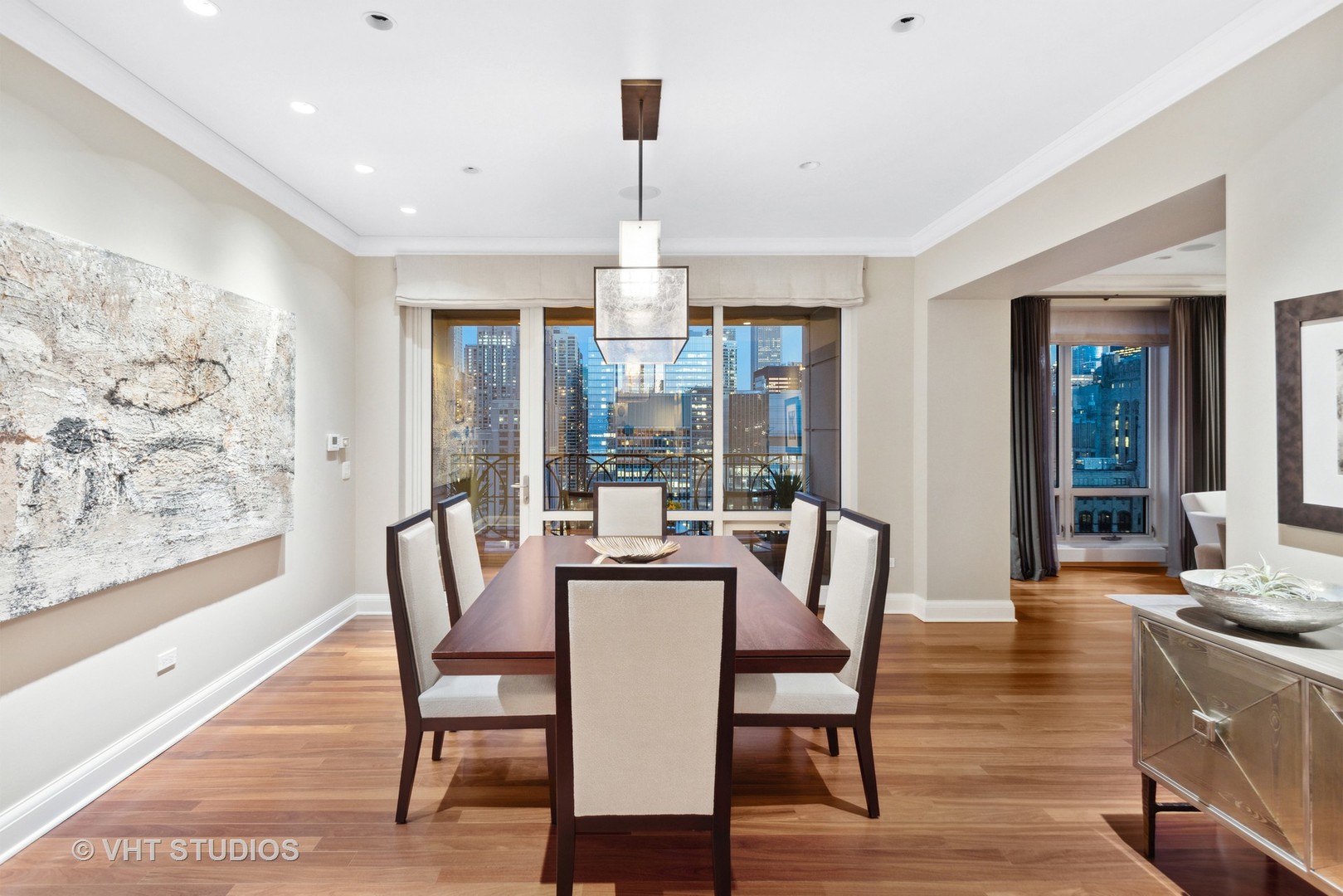 840 N Lake Shore Drive 2102 Property Photo 9