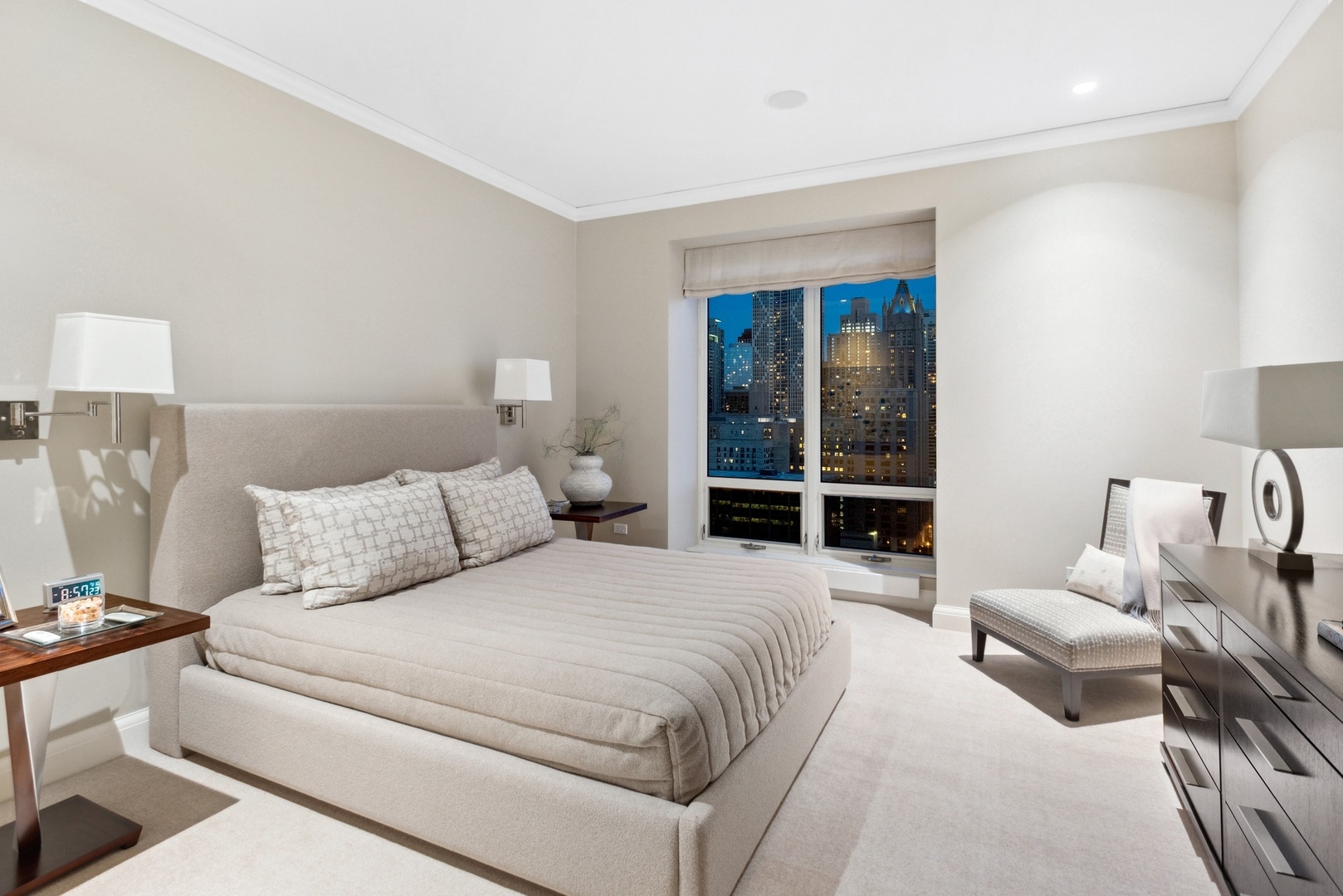 840 N Lake Shore Drive 2102 Property Photo 44