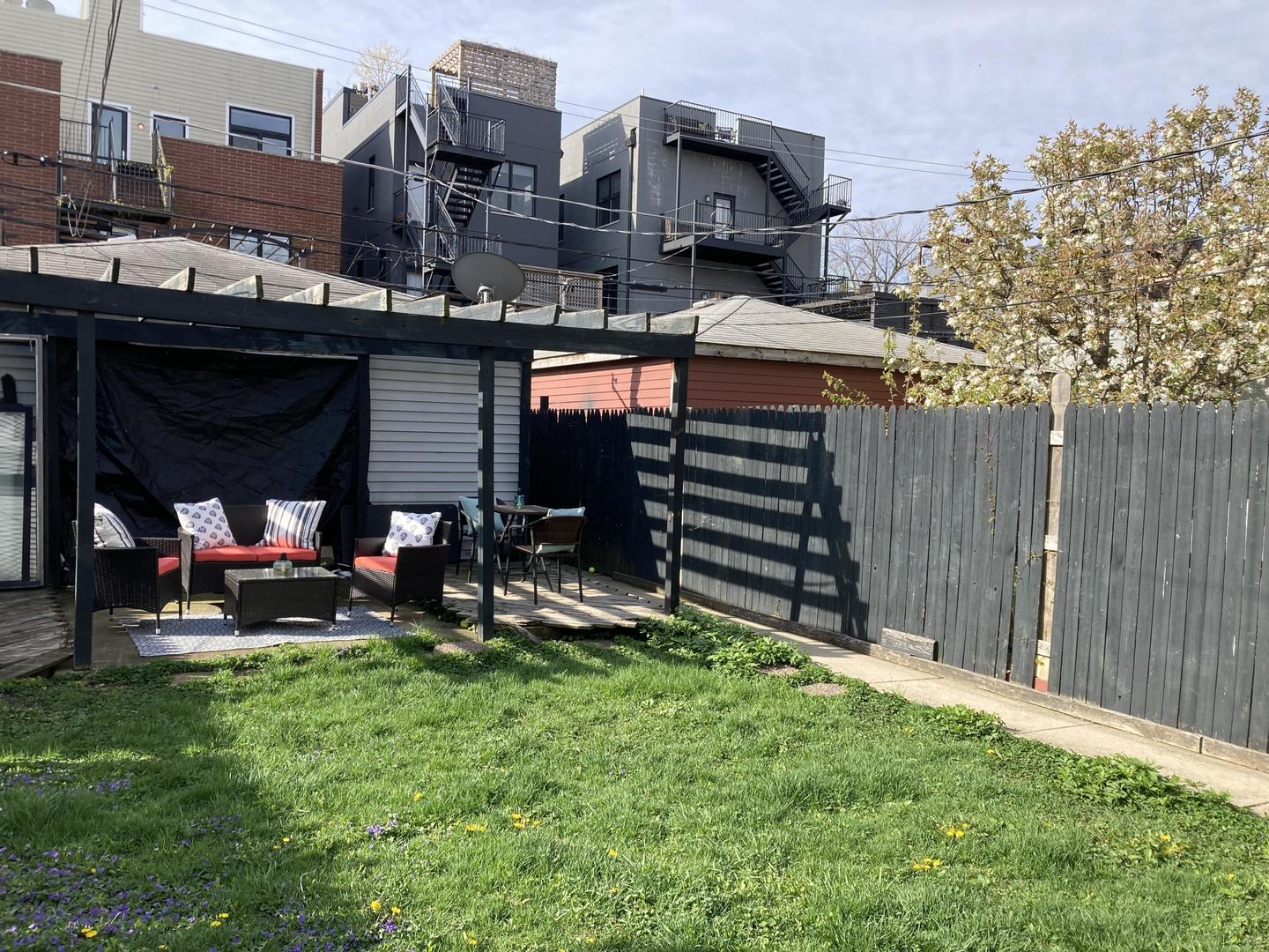 1846 N Mozart Street 1 Property Photo 16