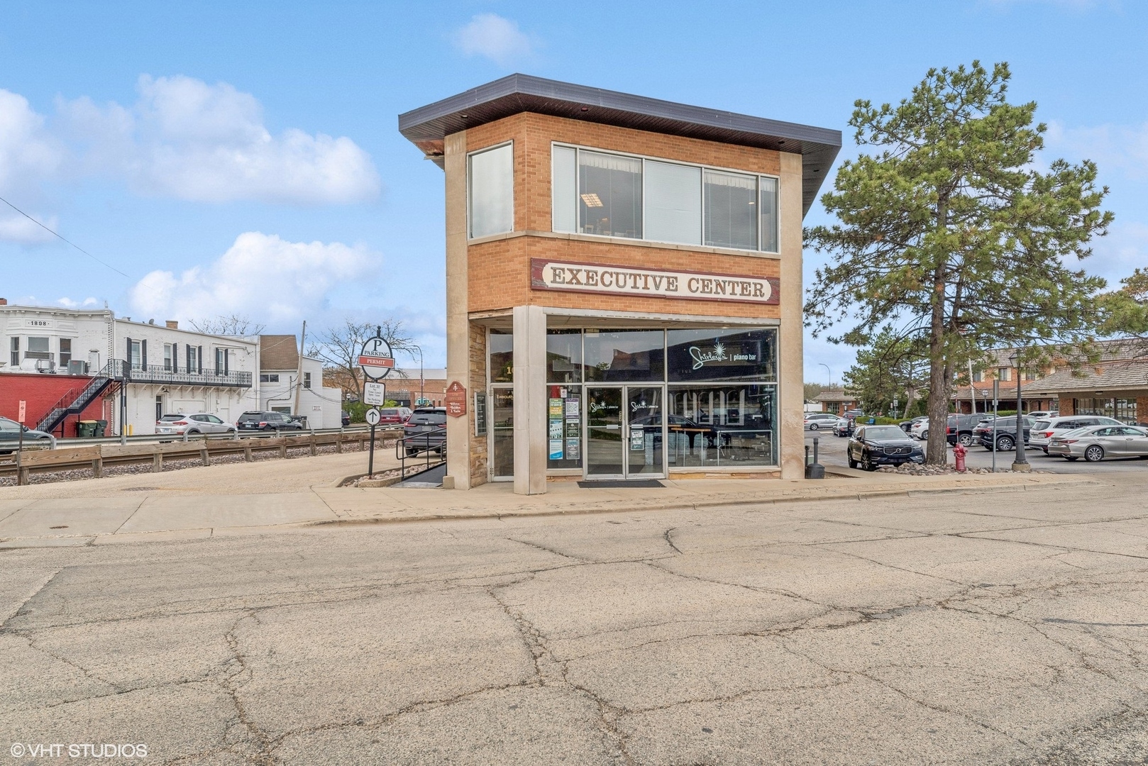 102 N Cook Street Property Photo 1