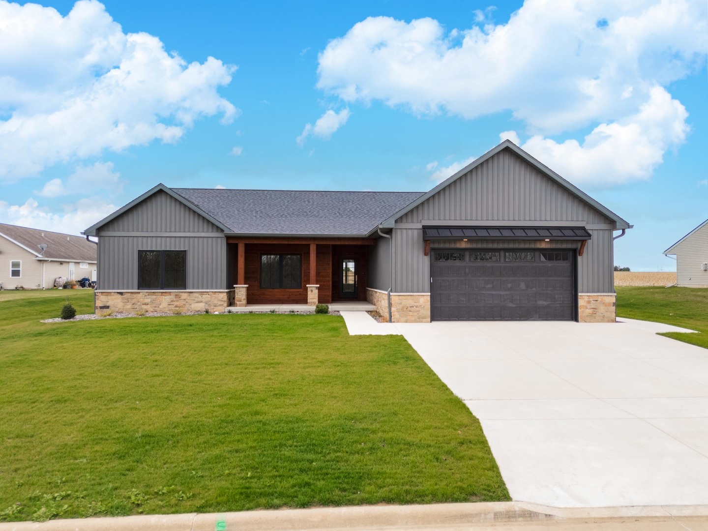 204 Stallion Way Property Photo 1