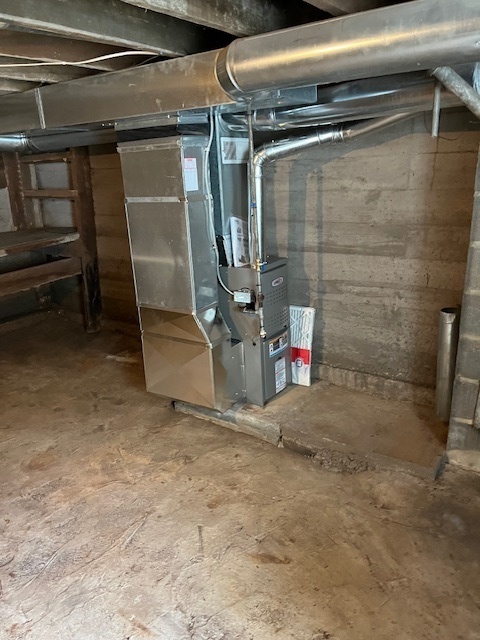 201 N Walnut Street Property Photo 10