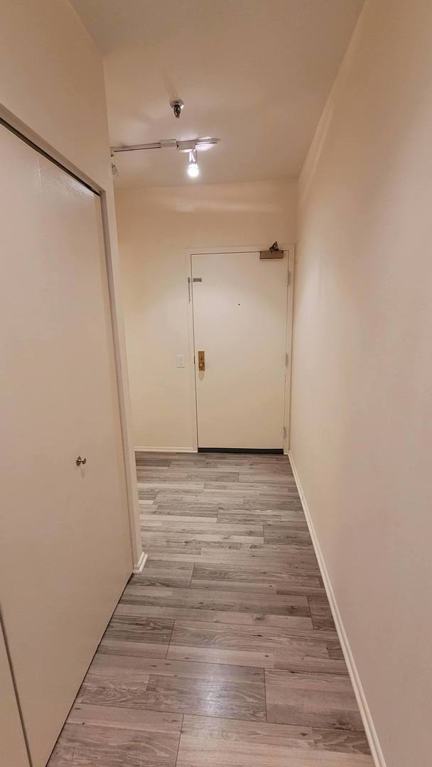 680 S Federal Street 204 Property Photo 8