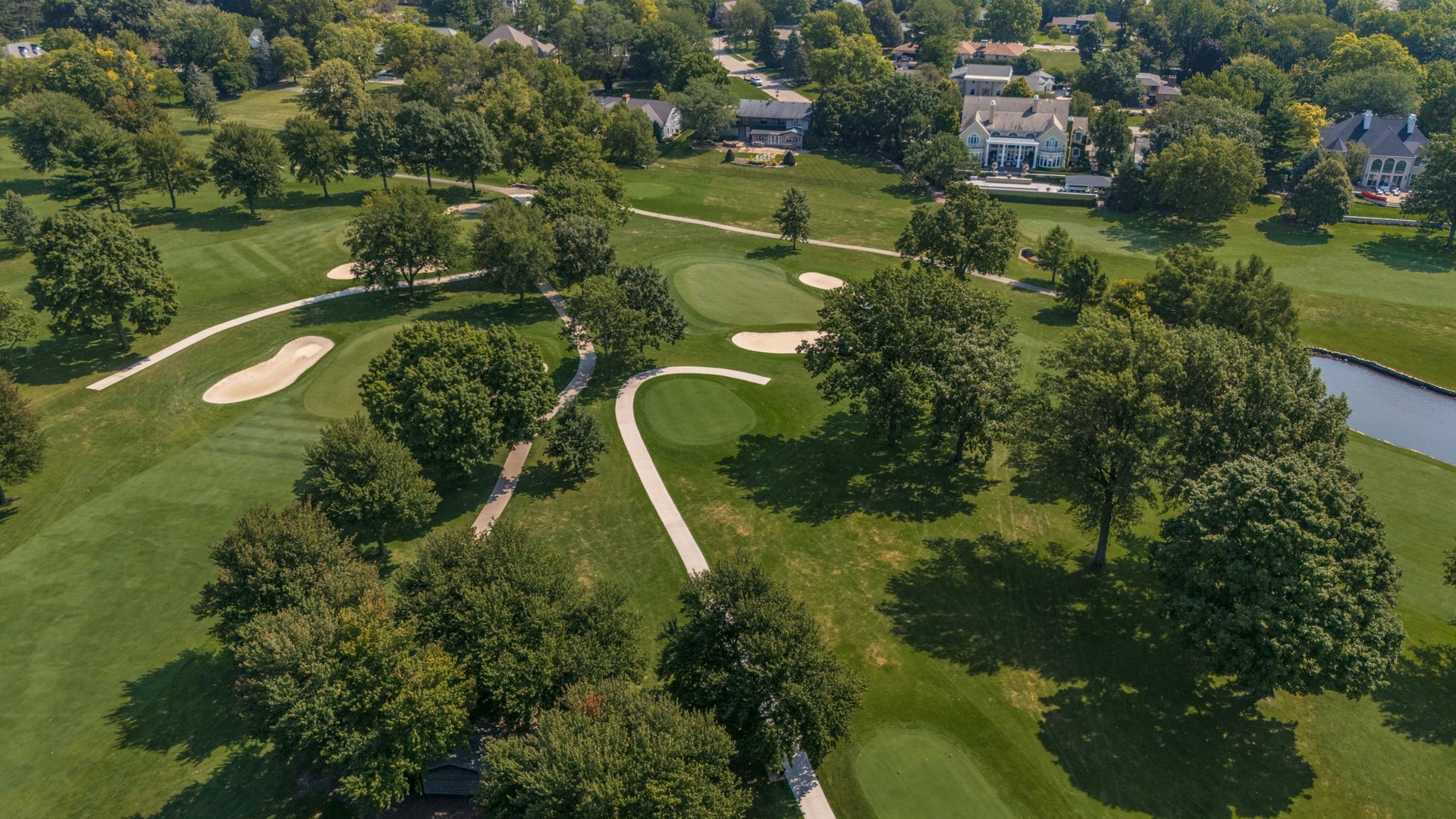 40 Country Club Place Property Photo 5
