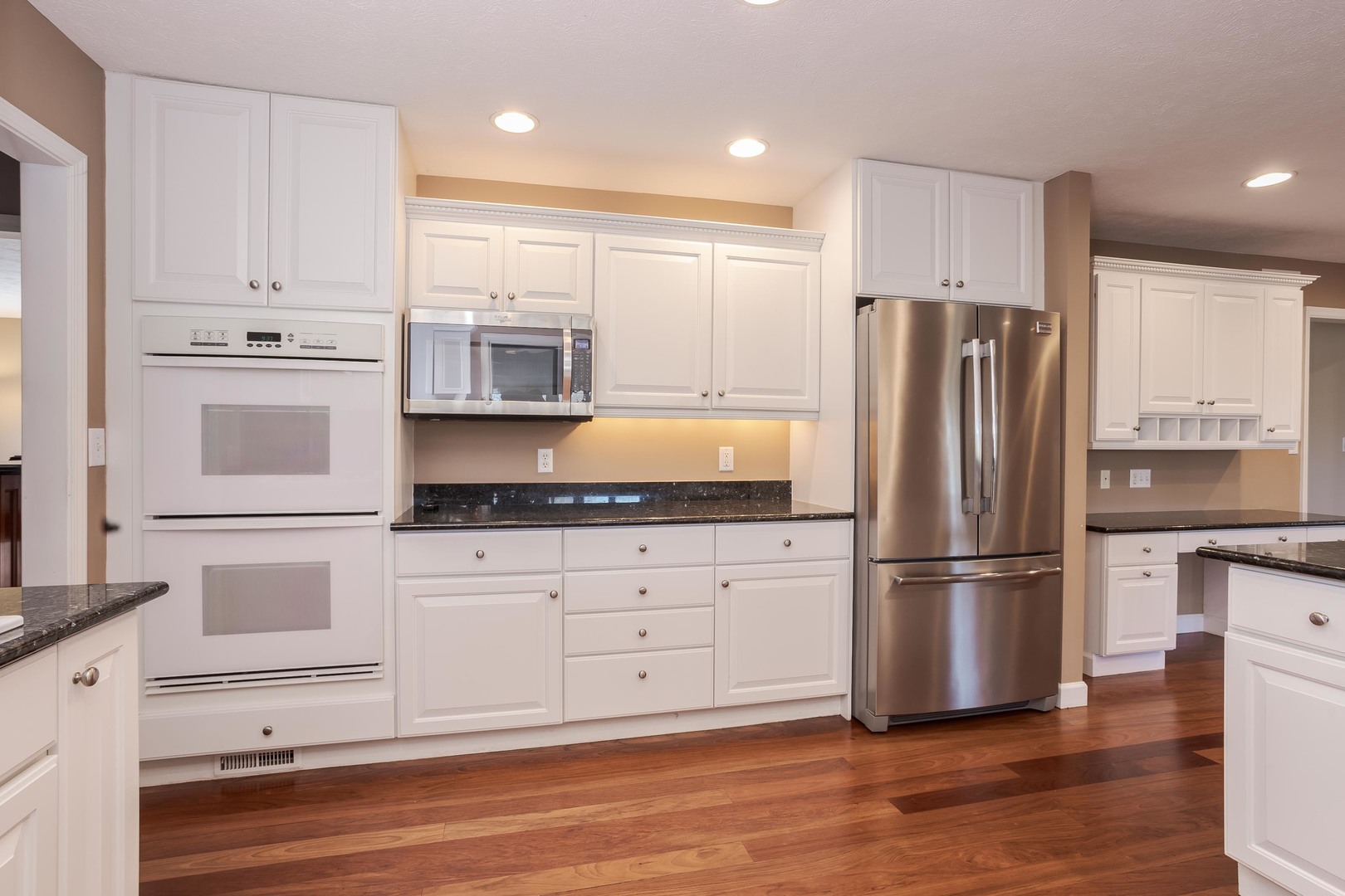 40 Country Club Place Property Photo 14