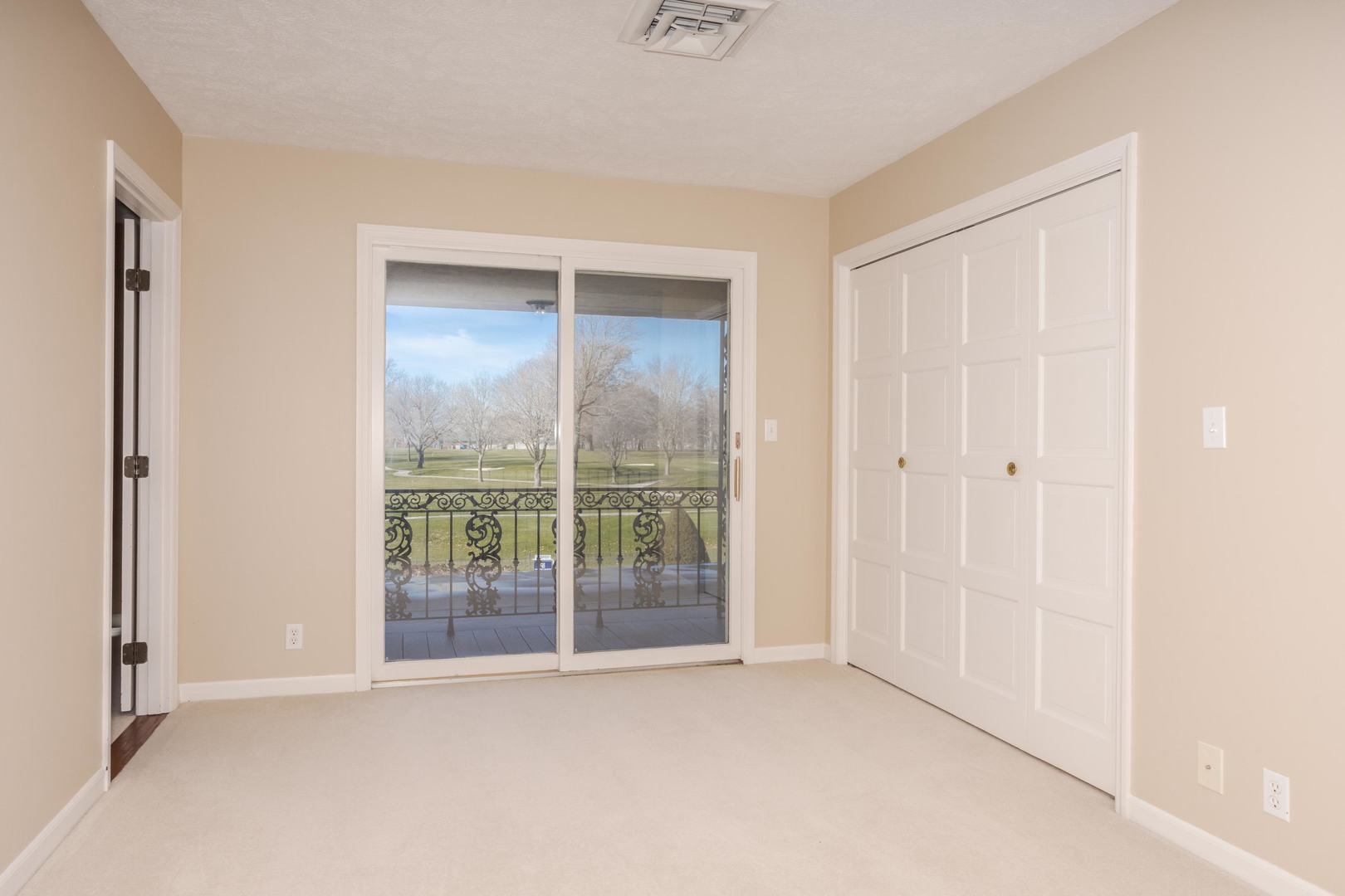 40 Country Club Place Property Photo 47