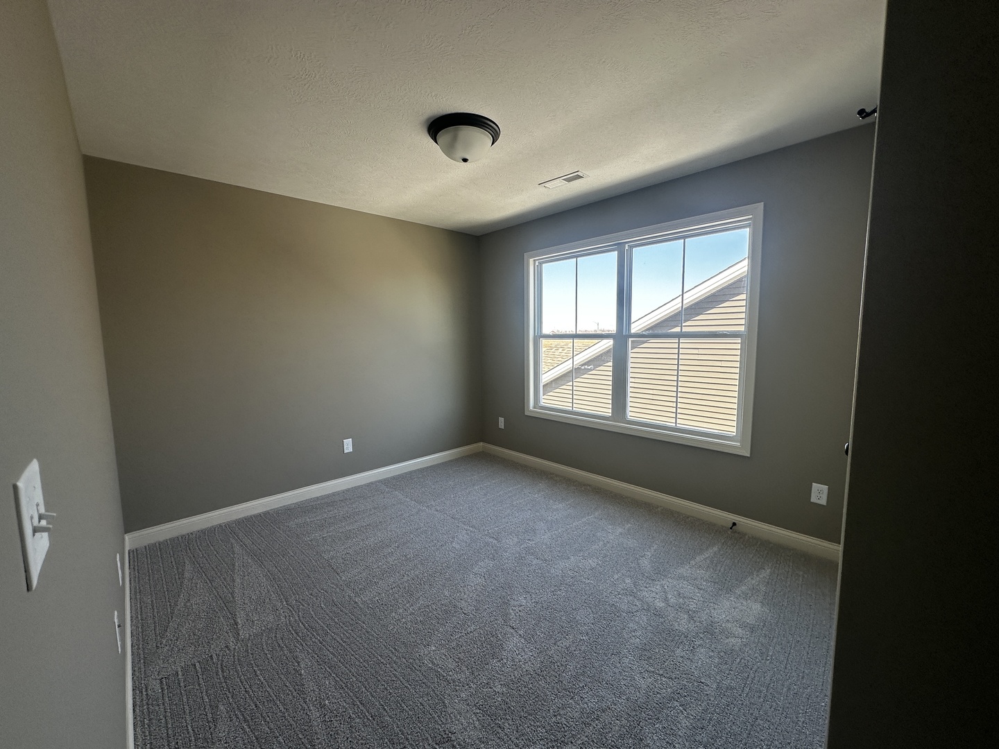 1710 Bluestone Drive Property Photo 9