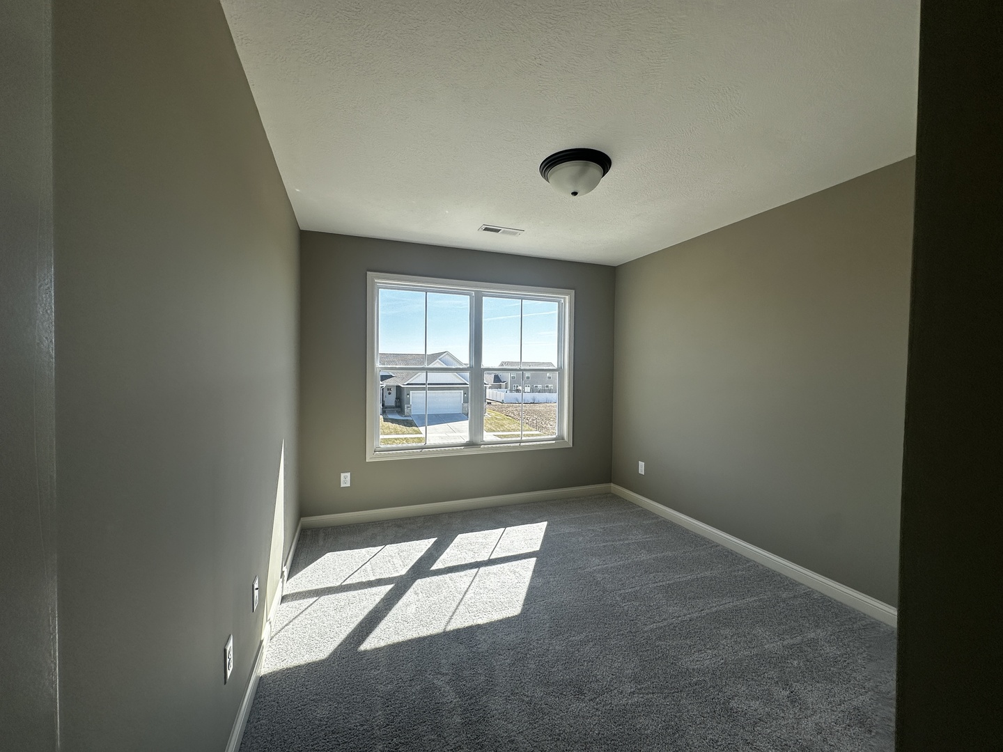 1710 Bluestone Drive Property Photo 16