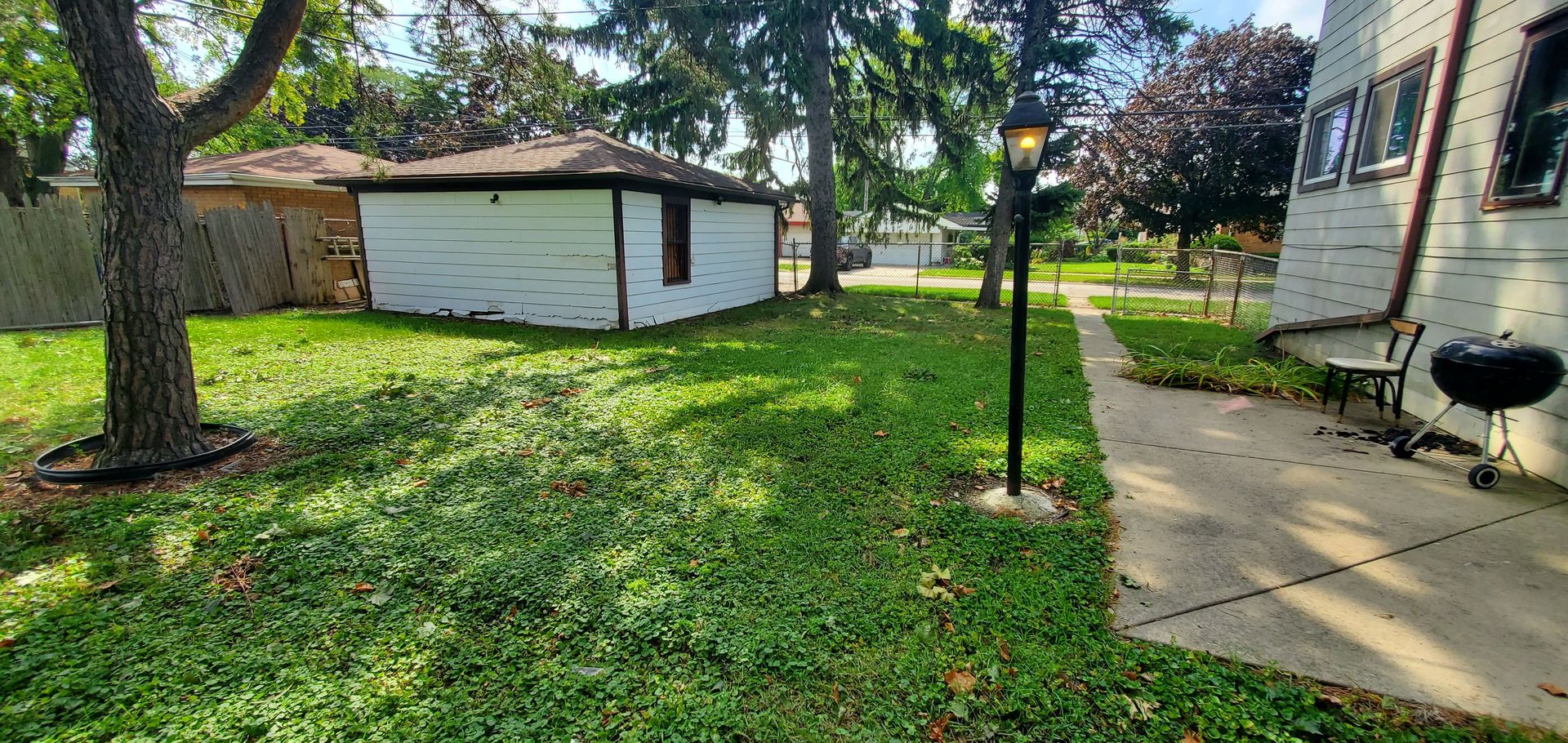1835 24th Avenue Property Photo 4