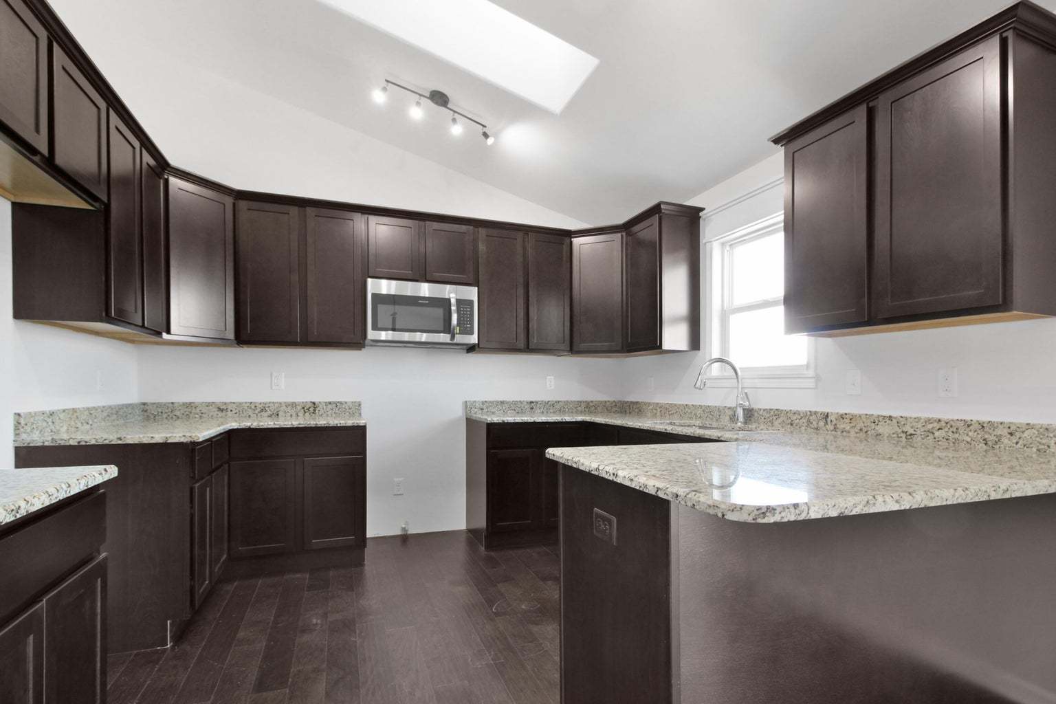 8253 Dylan Drive Property Photo 11