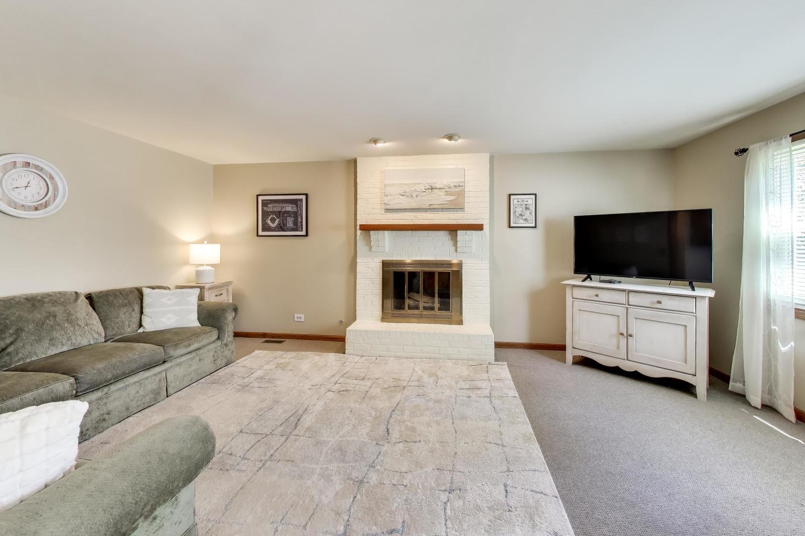 207 Mainsail Drive Property Photo 8