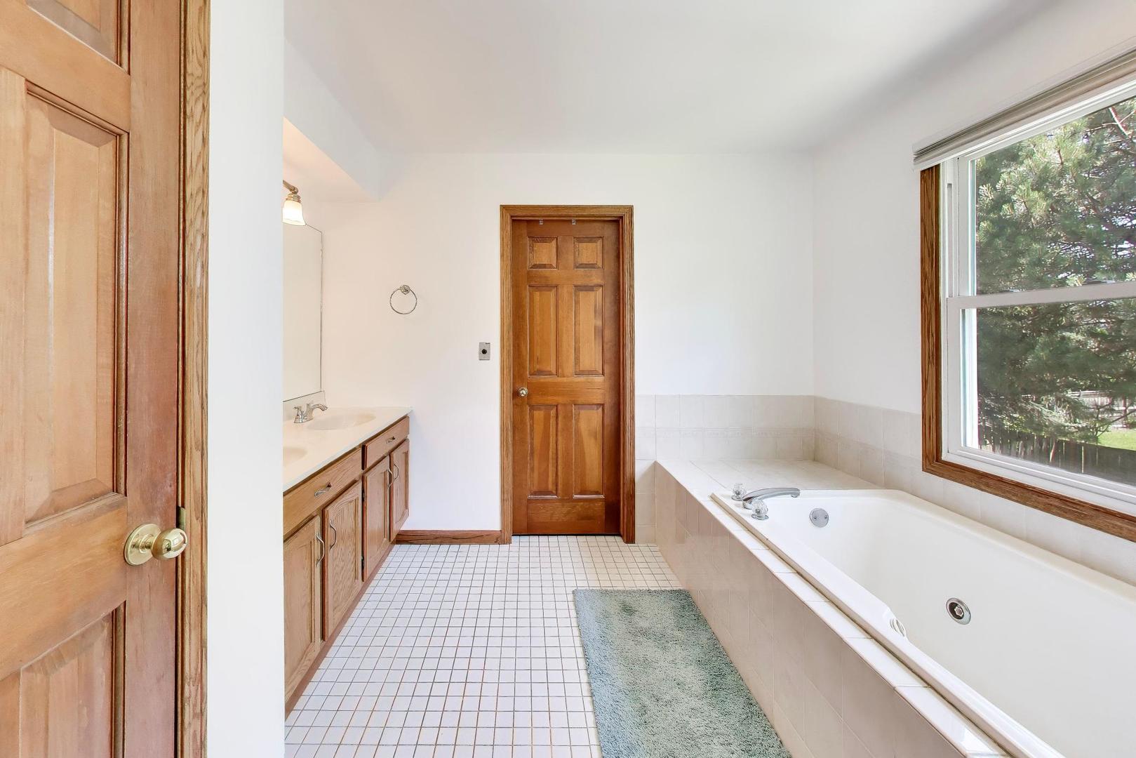 207 Mainsail Drive Property Photo 13