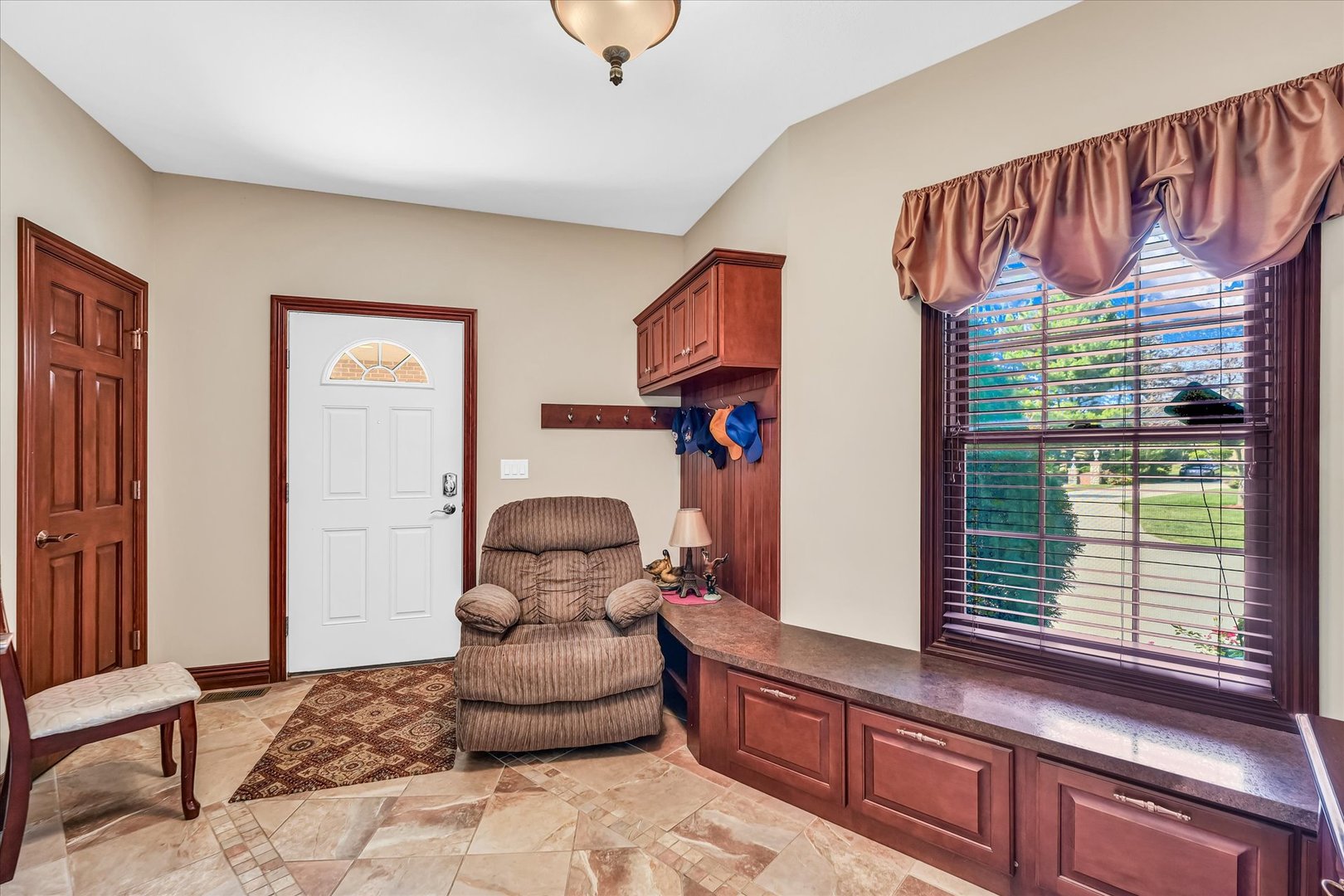 4703 W Kirby Avenue Property Photo 61