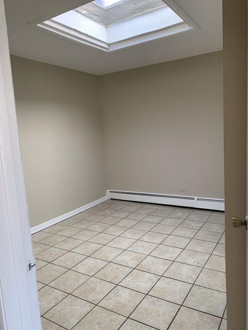 6050 S Pulaski Road Property Photo 12