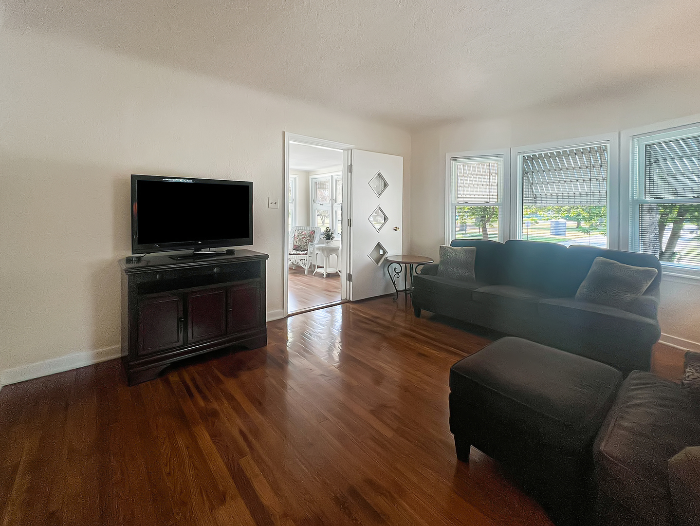 3328 N Schultz Drive Property Photo 6